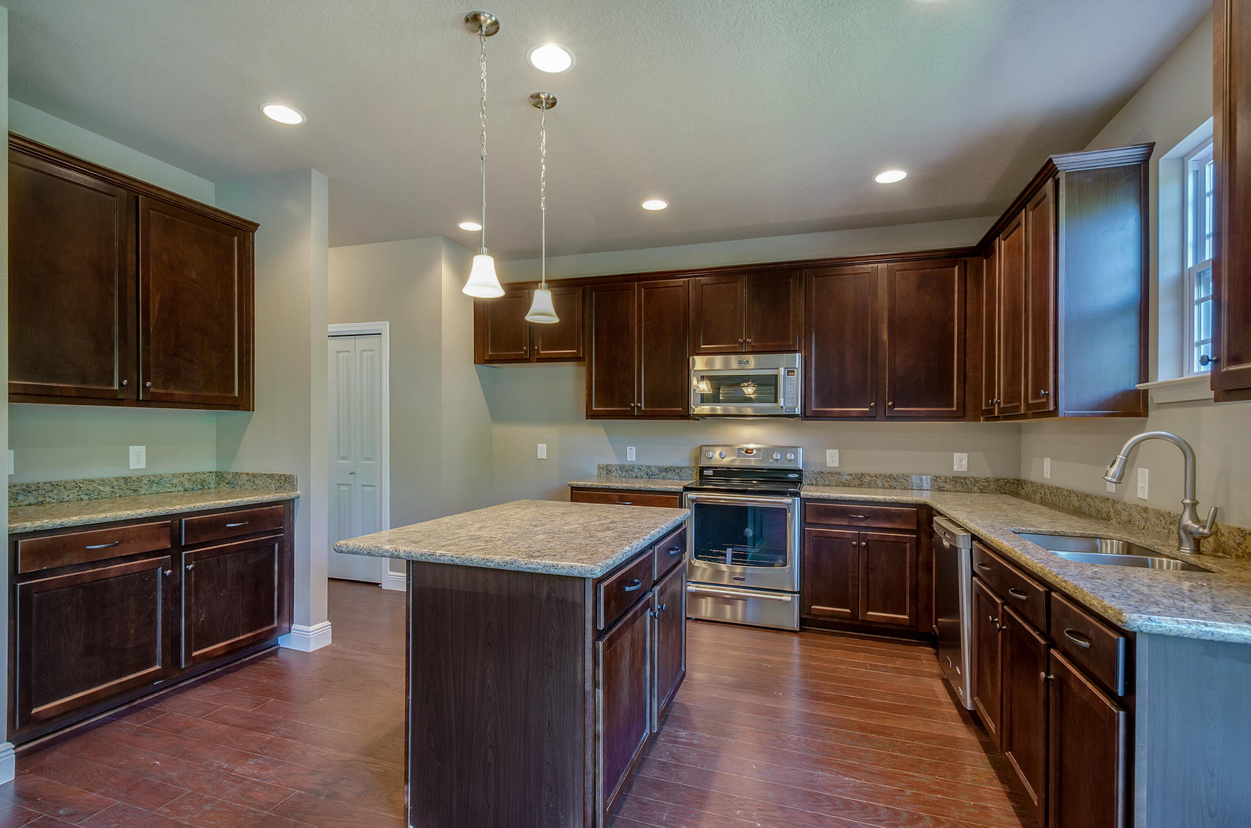 BRIGHTON HAMMOCK BAY - Residential