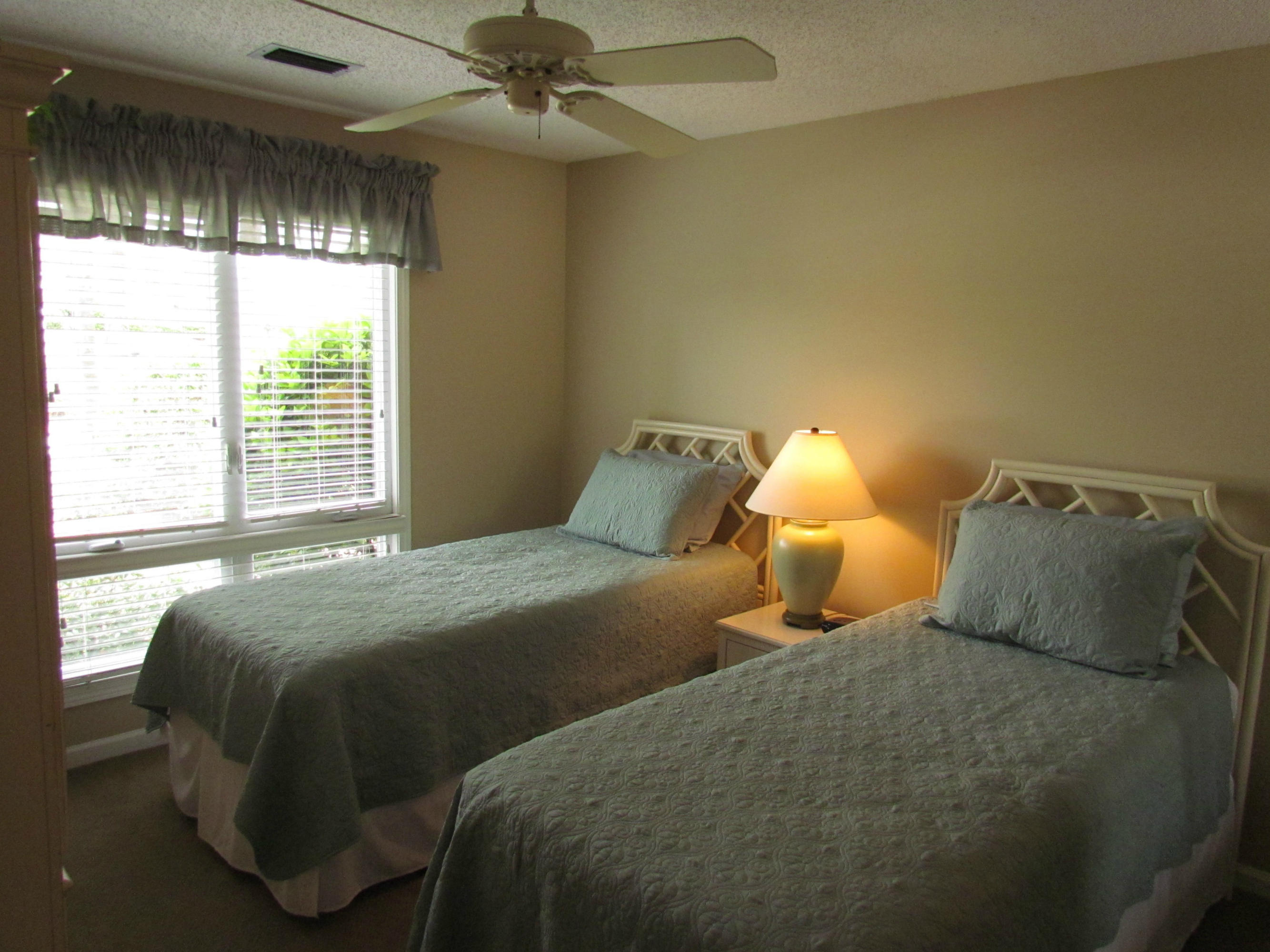 SEASCAPE CONDO PH 6B PH 5 - Residential