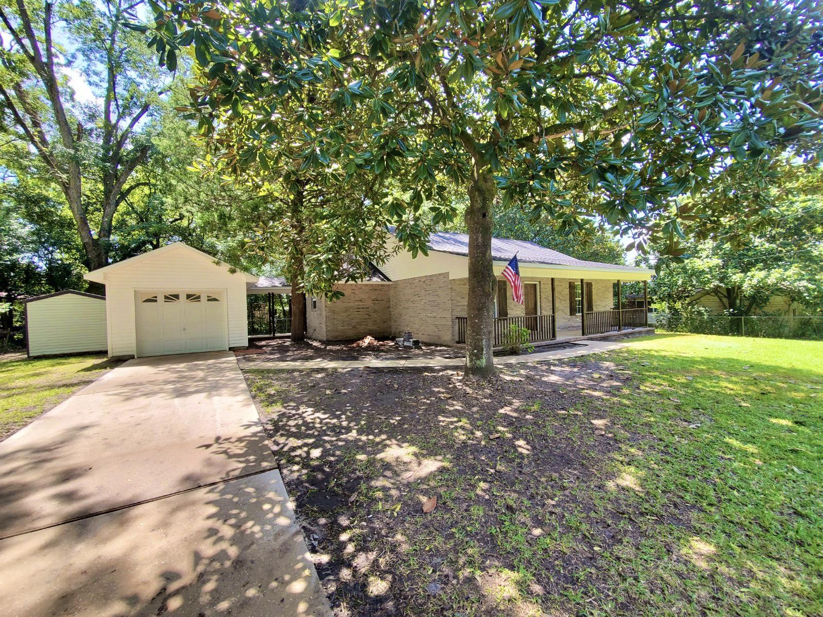 BAKER LAND CO ADDN TO BAKER - Residential