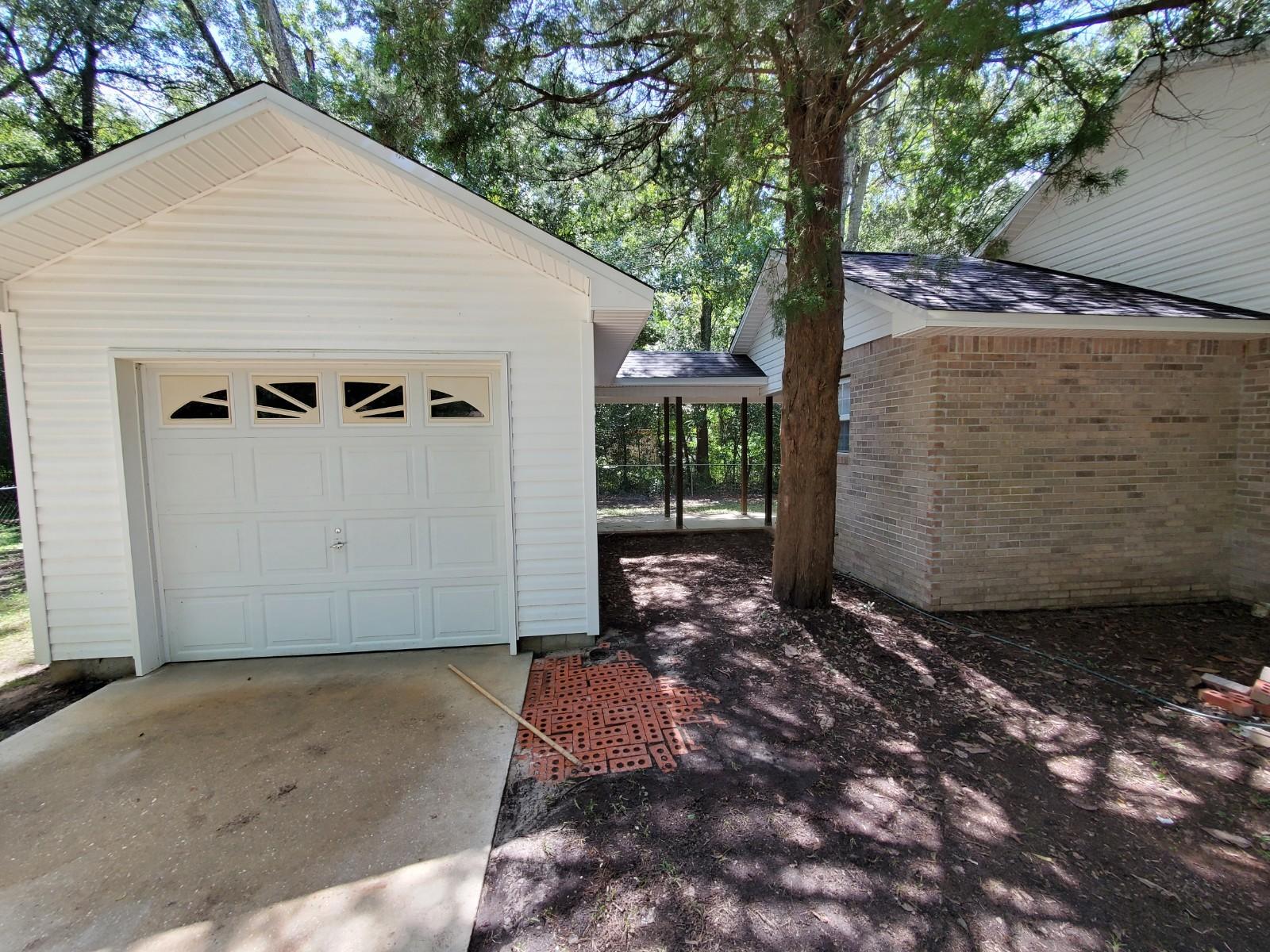 BAKER LAND CO ADDN TO BAKER - Residential