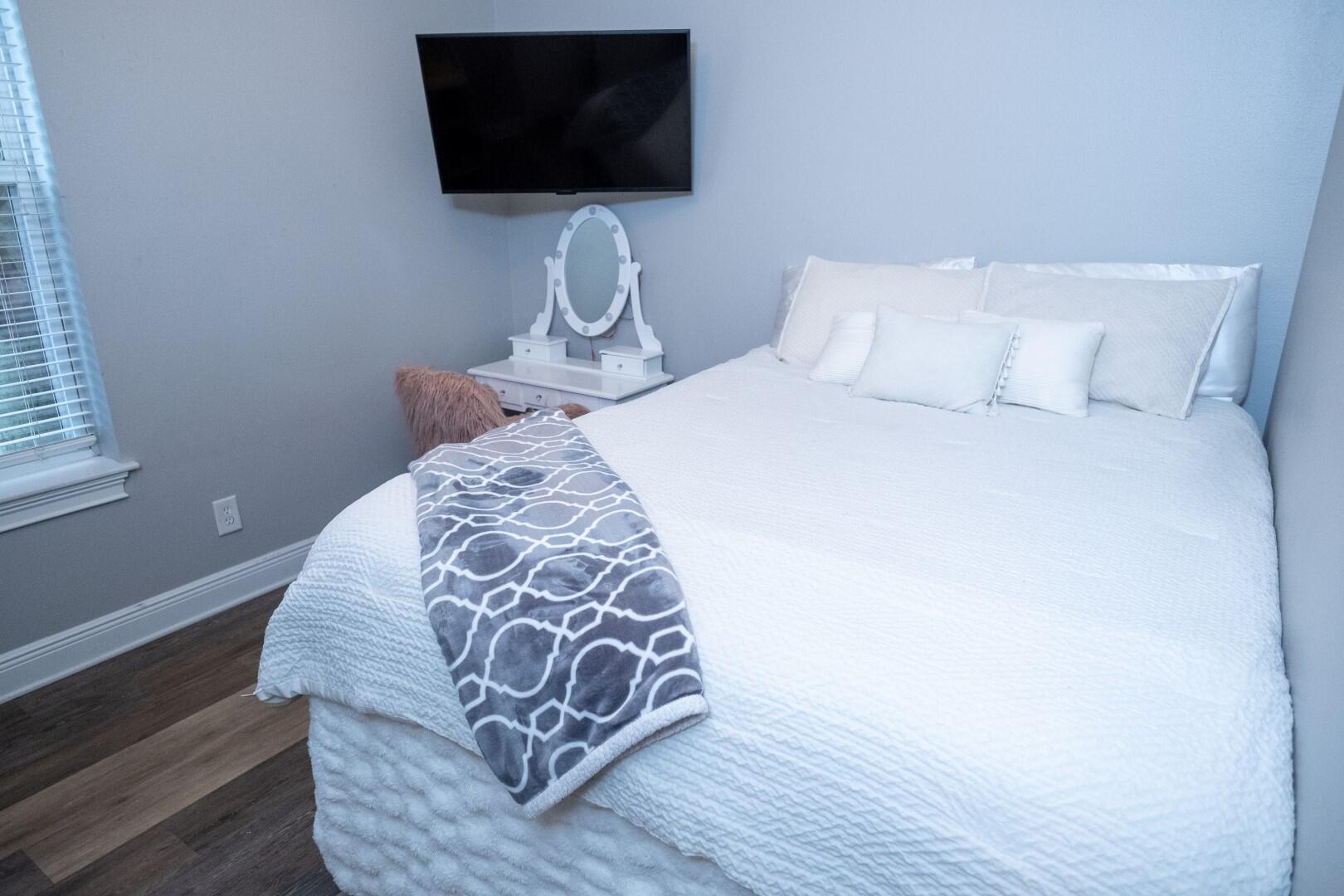 TOPSAIL VILLAGE - Residential