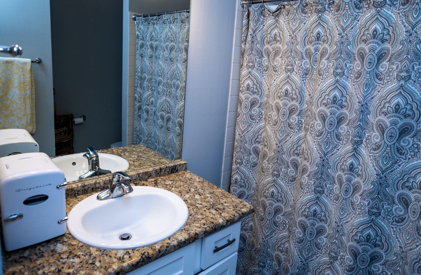 TOPSAIL VILLAGE - Residential