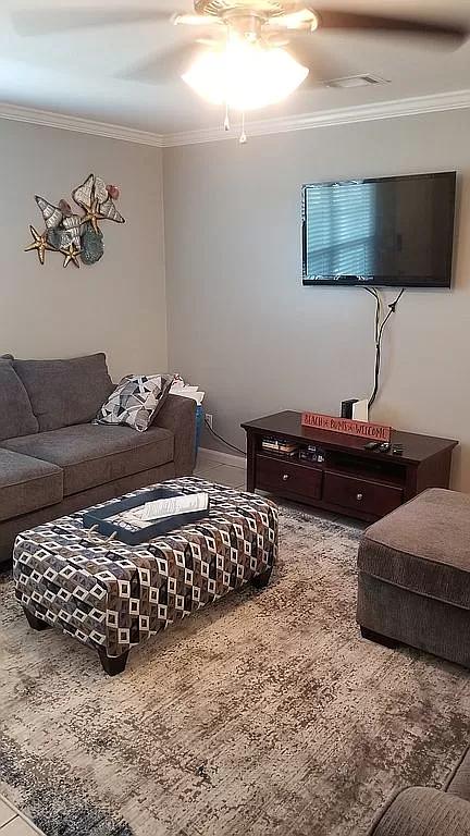 WOODLAND SHORES T/H PH 5 - Residential