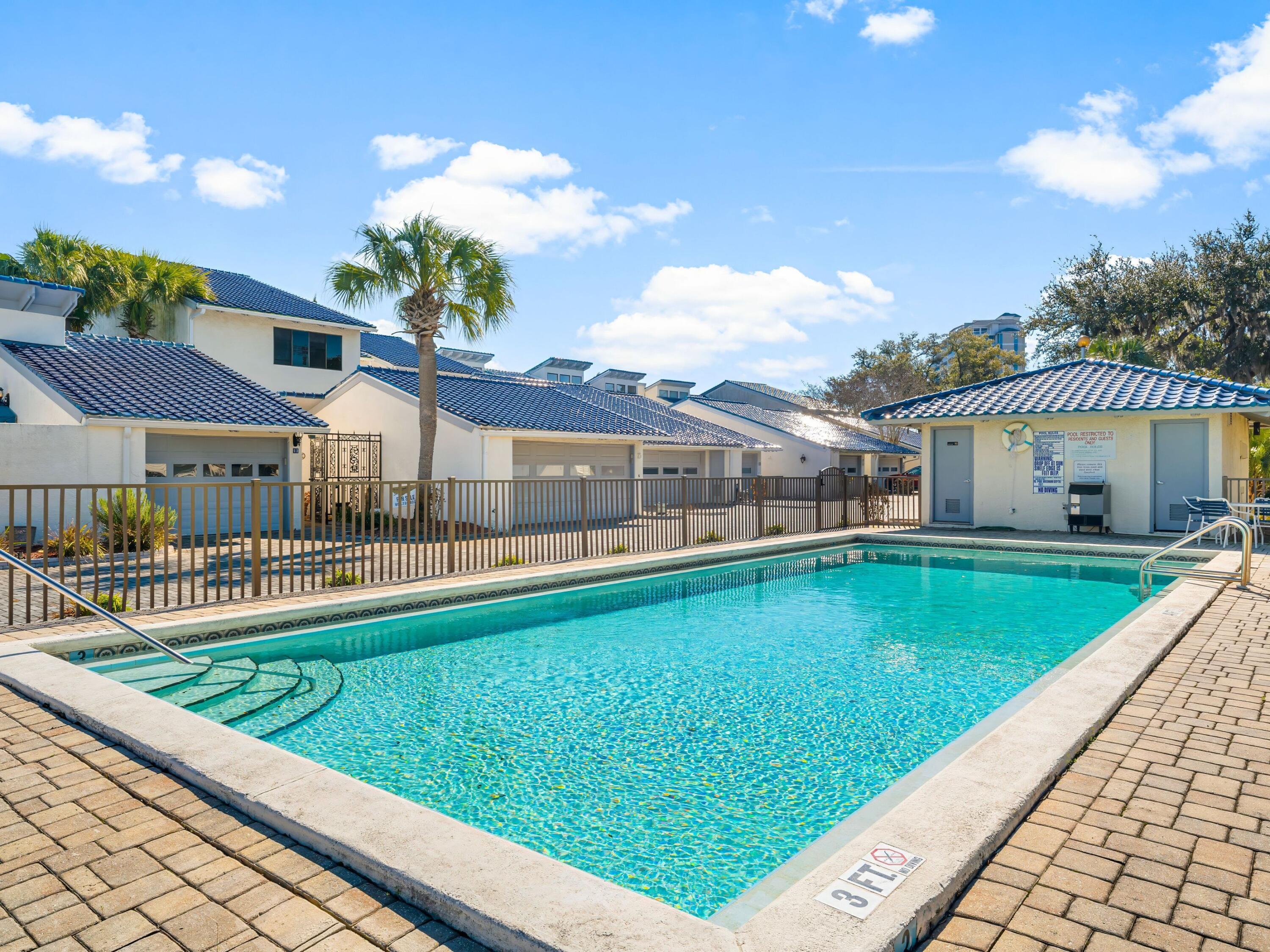 Moorings at Woodlawn Point - Residential