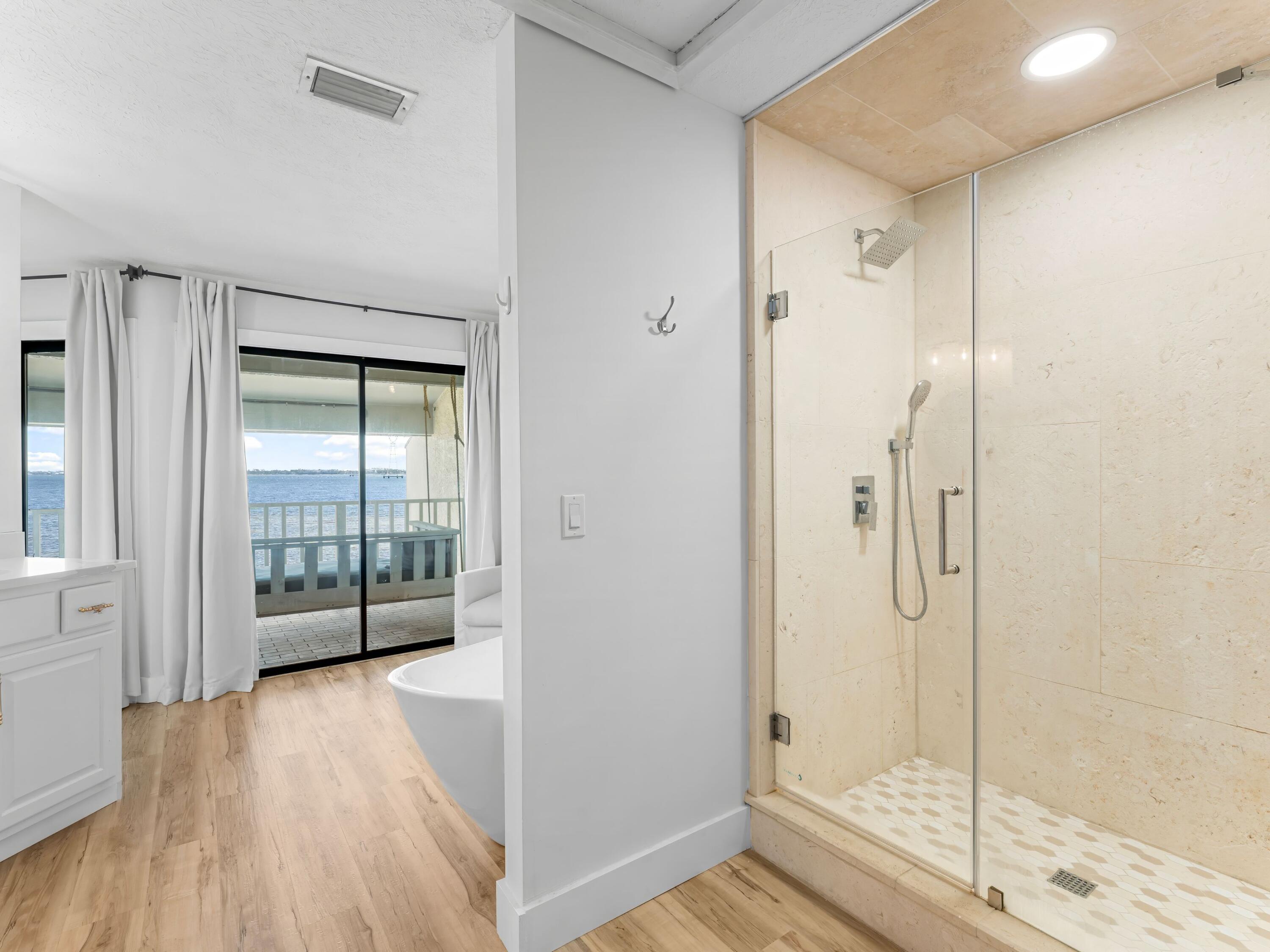 Moorings at Woodlawn Point - Residential