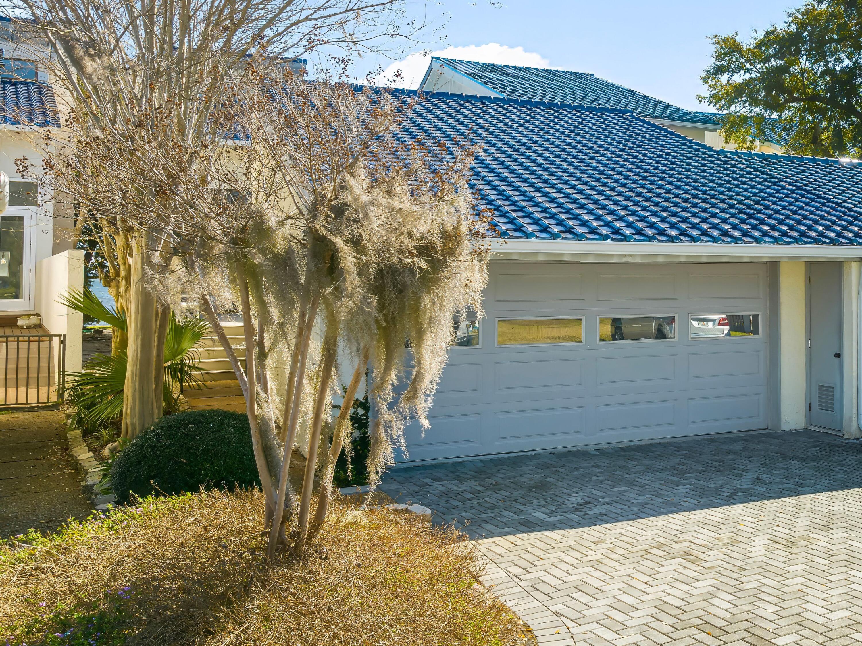 Moorings at Woodlawn Point - Residential