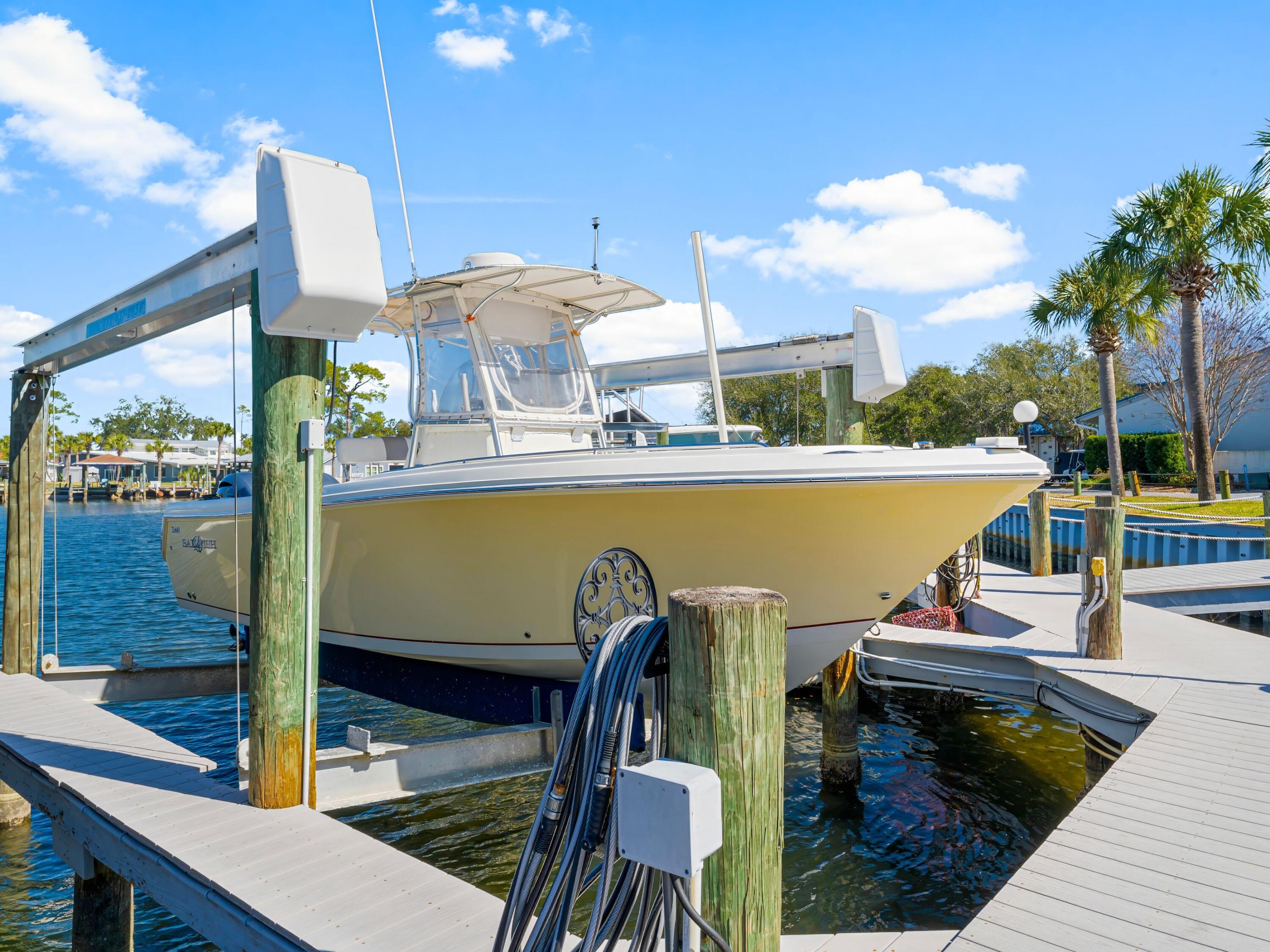 Moorings at Woodlawn Point - Residential