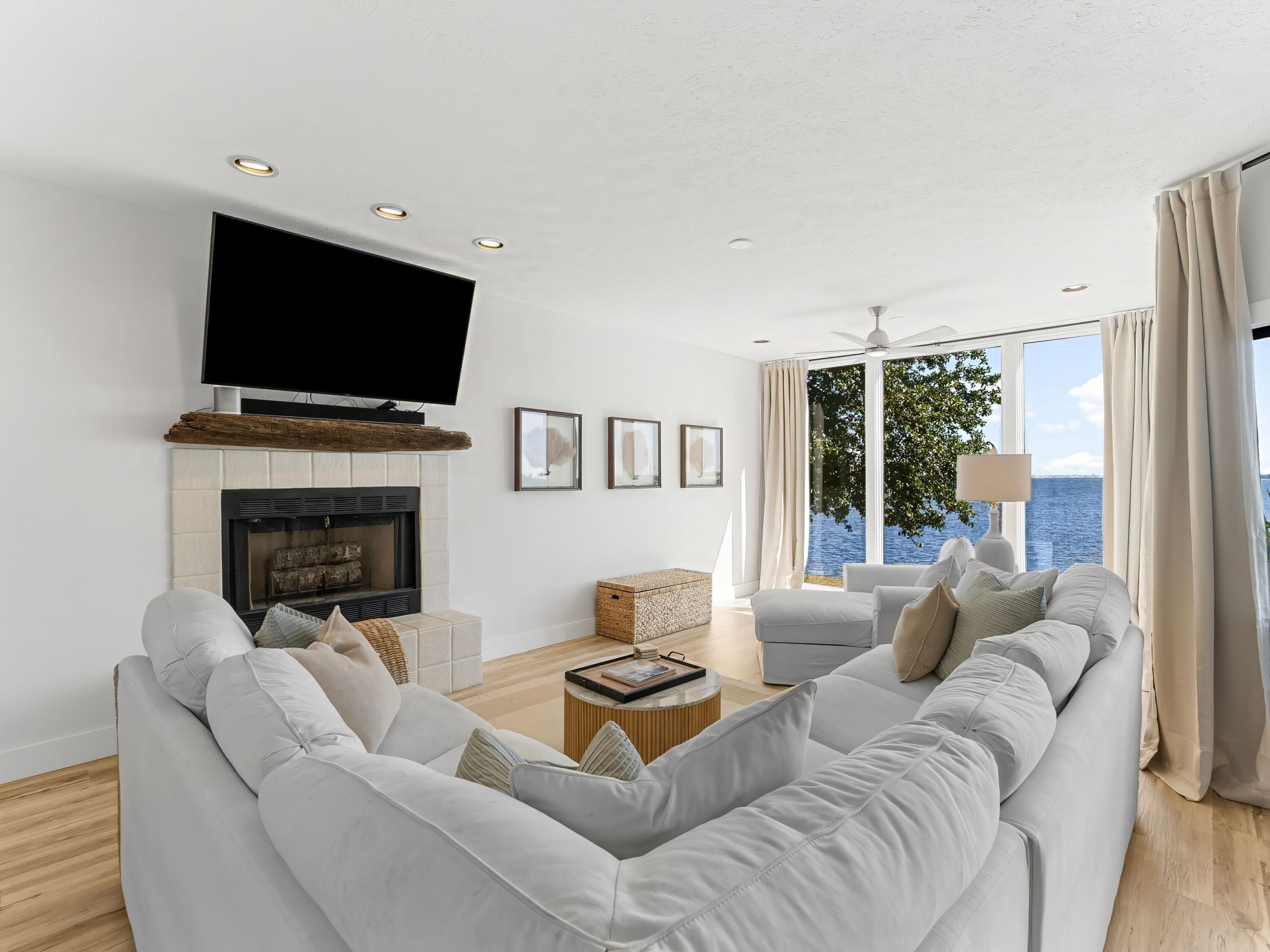 Moorings at Woodlawn Point - Residential