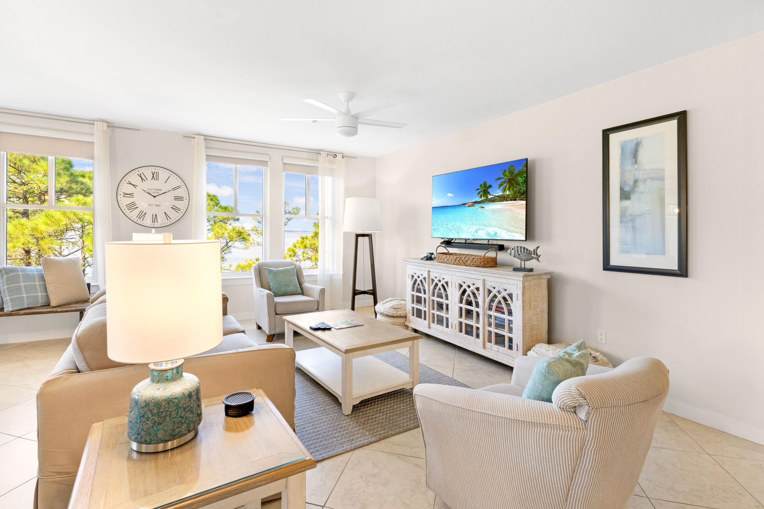 BAHIA CONDO - Residential