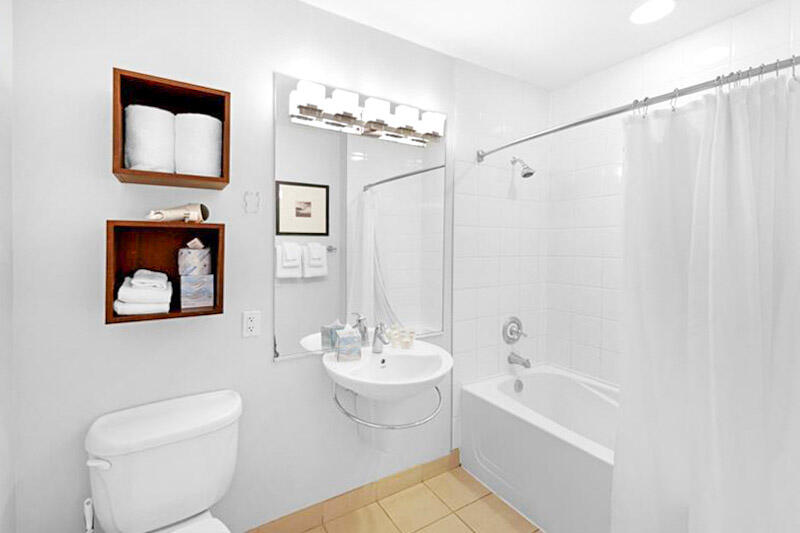 BAHIA CONDO - Residential