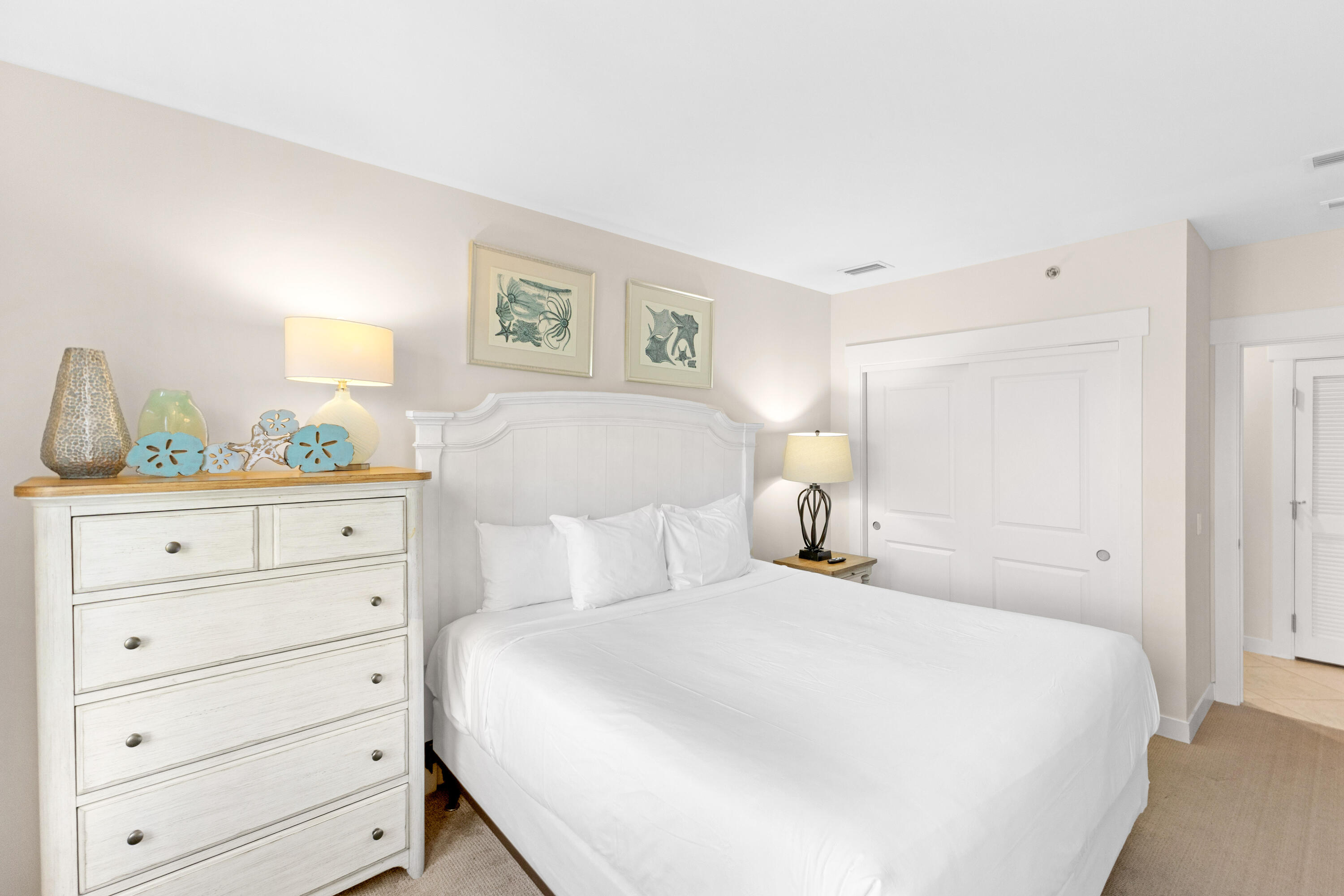 BAHIA CONDO - Residential