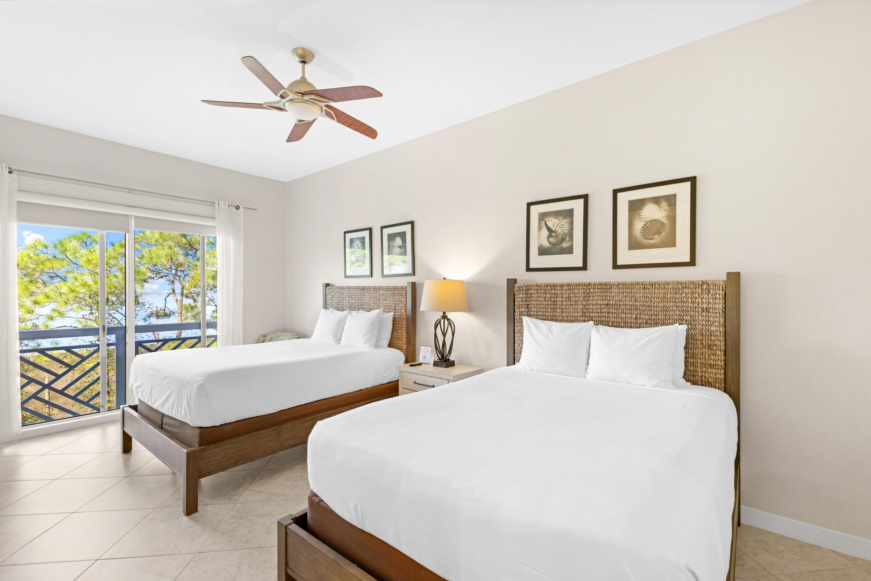 BAHIA CONDO - Residential