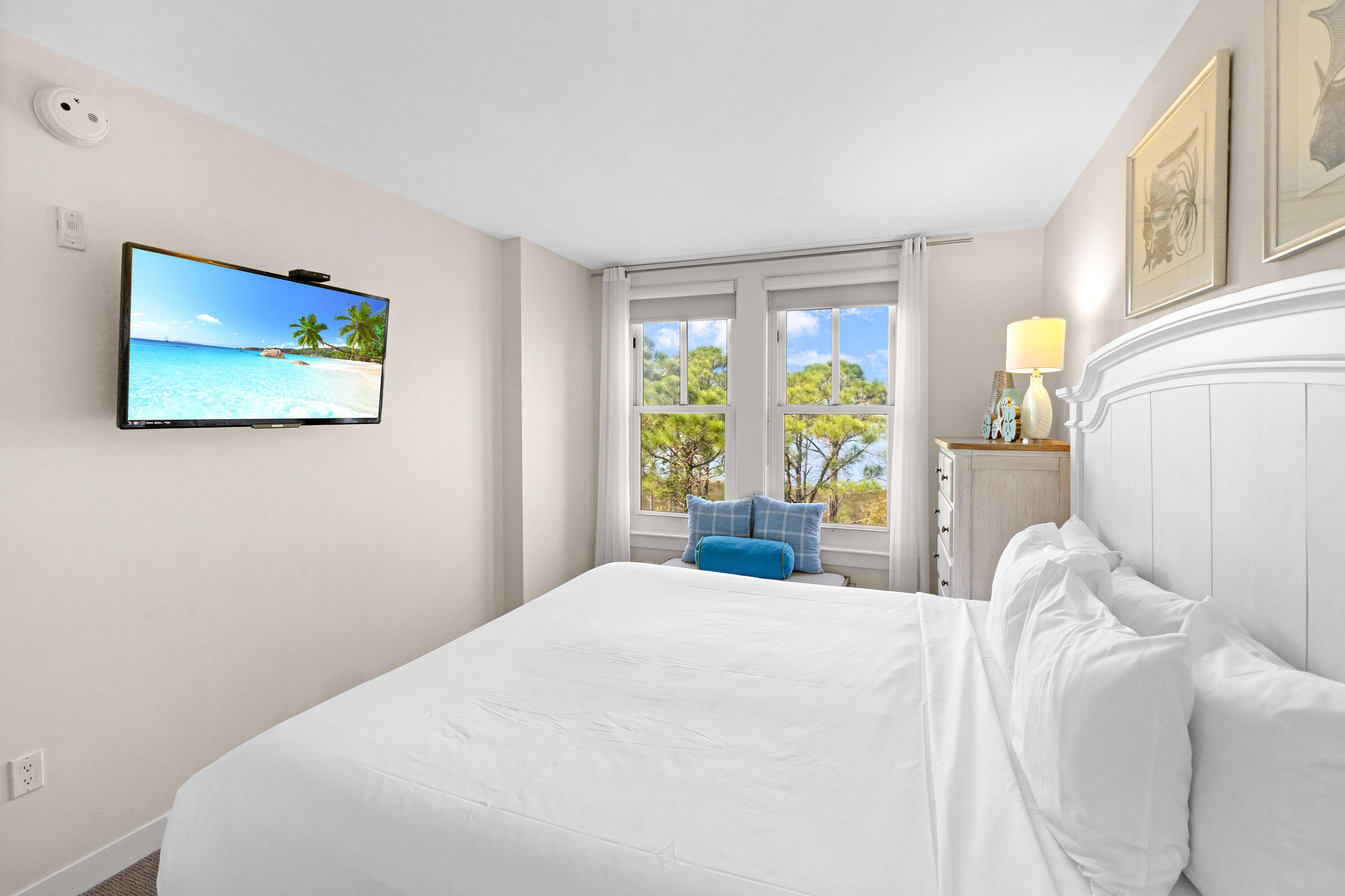 BAHIA CONDO - Residential