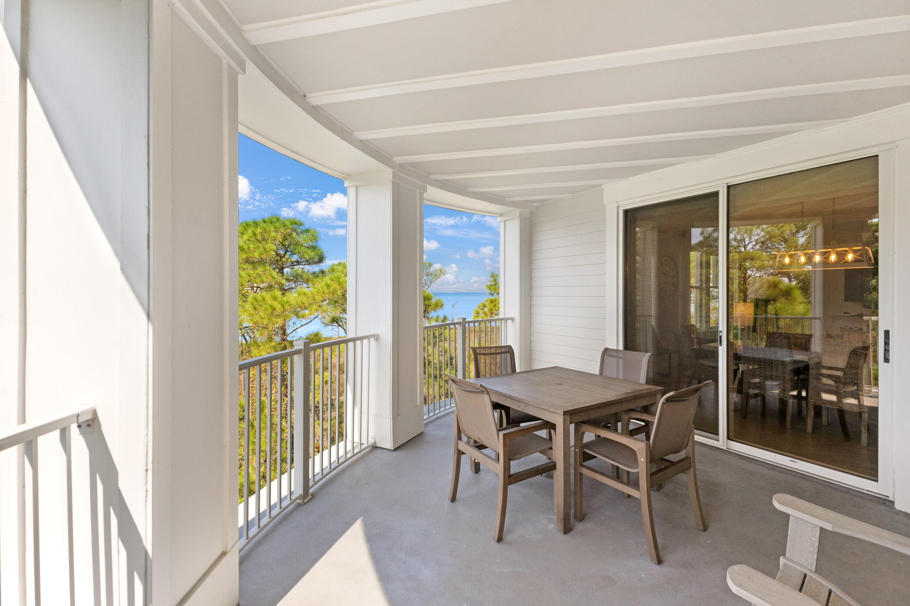 BAHIA CONDO - Residential