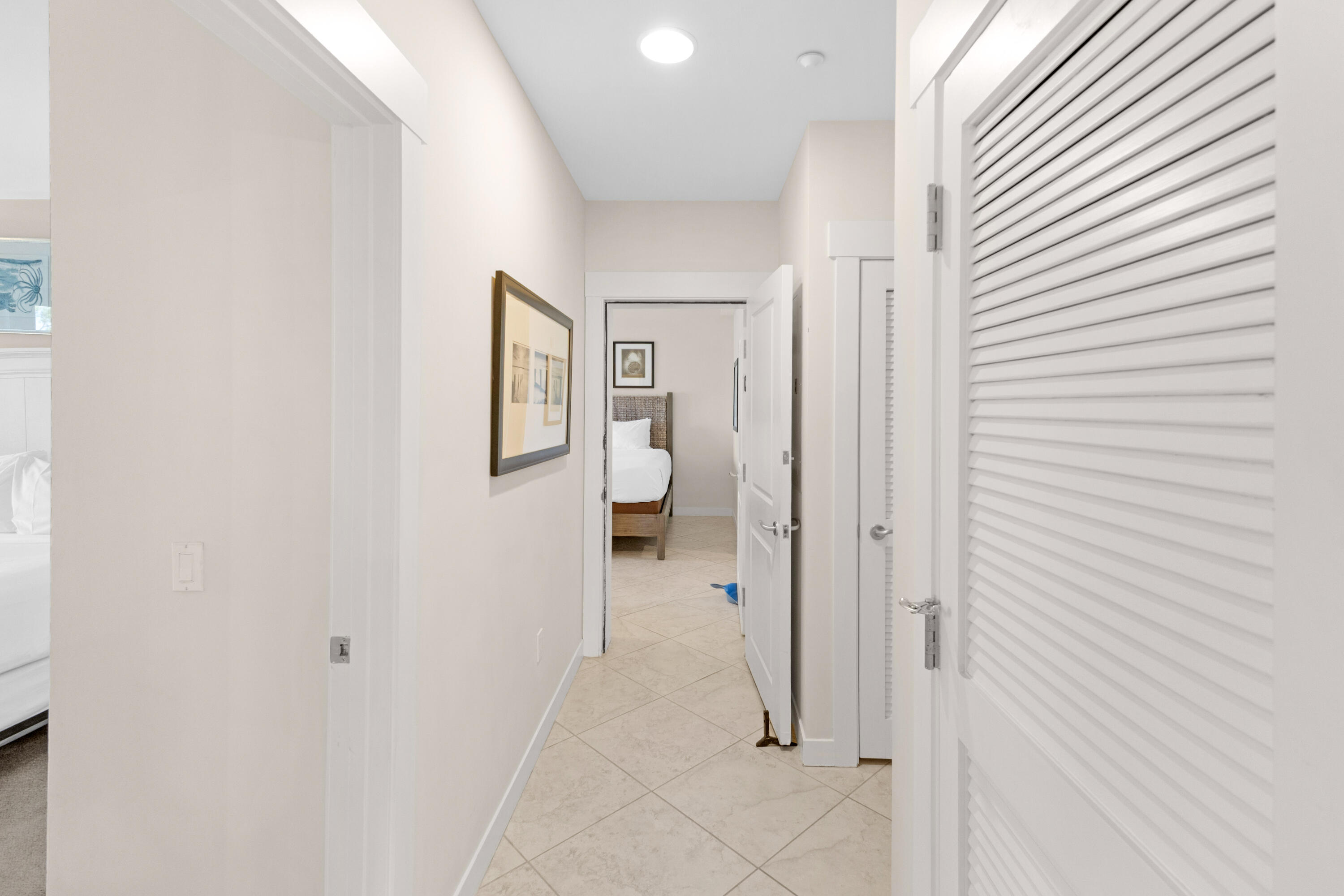 BAHIA CONDO - Residential