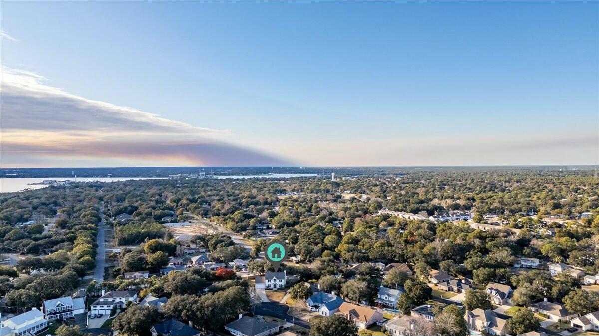 LAKE POINTE - Residential