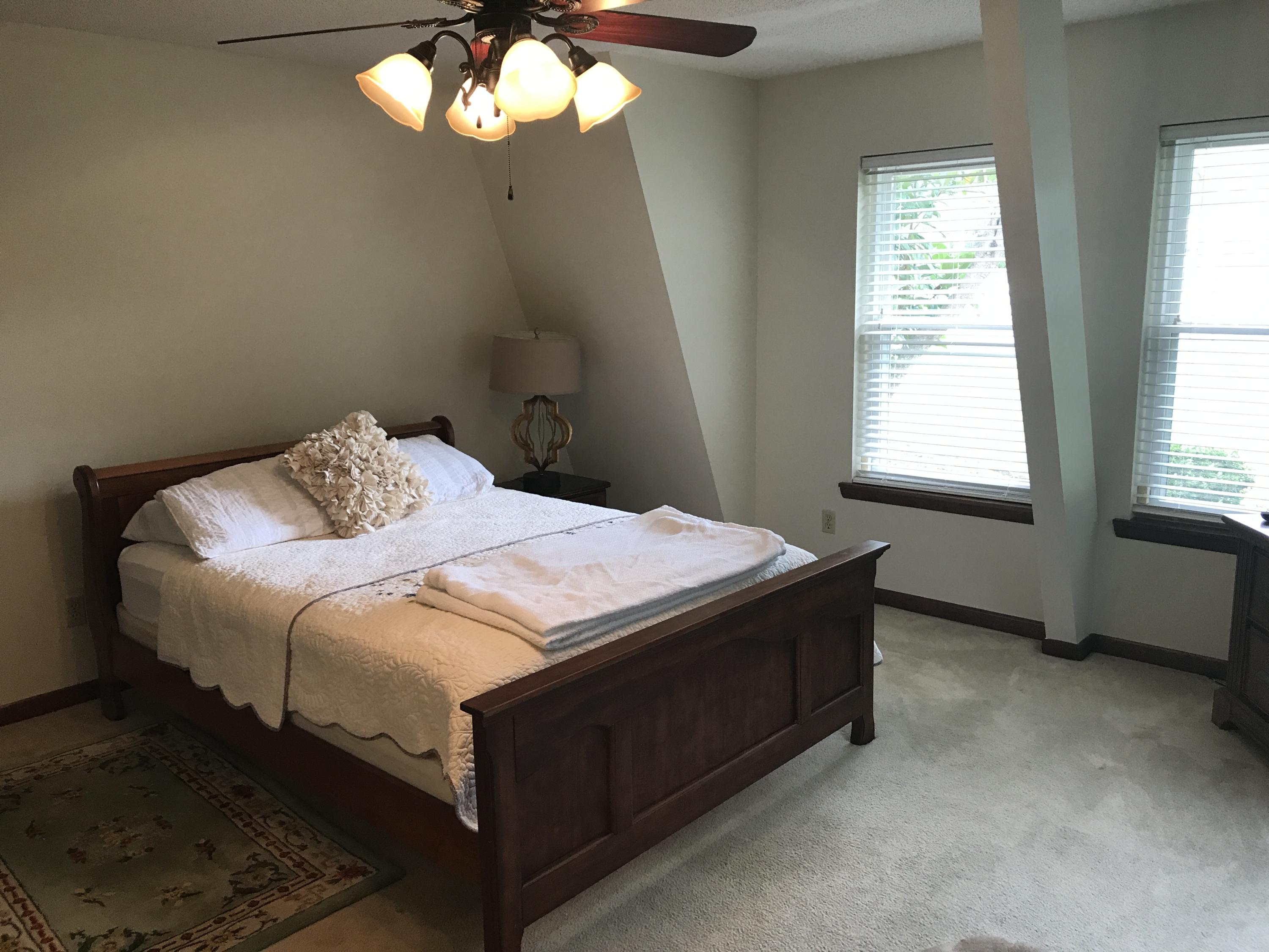 MARINERS COVE - Residential