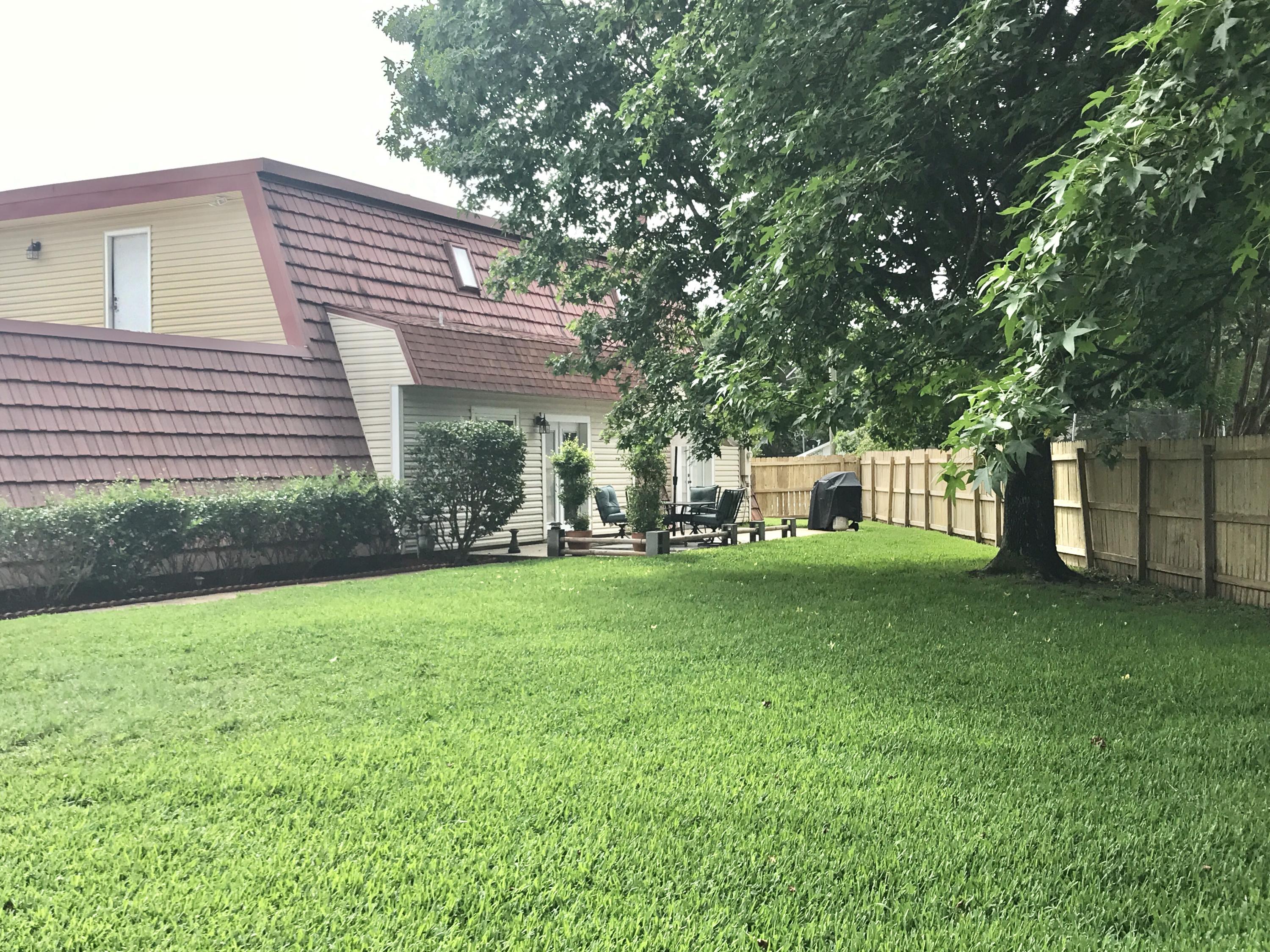 MARINERS COVE - Residential