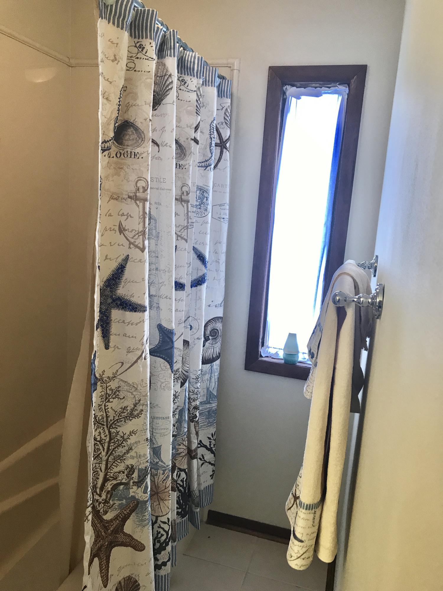 MARINERS COVE - Residential