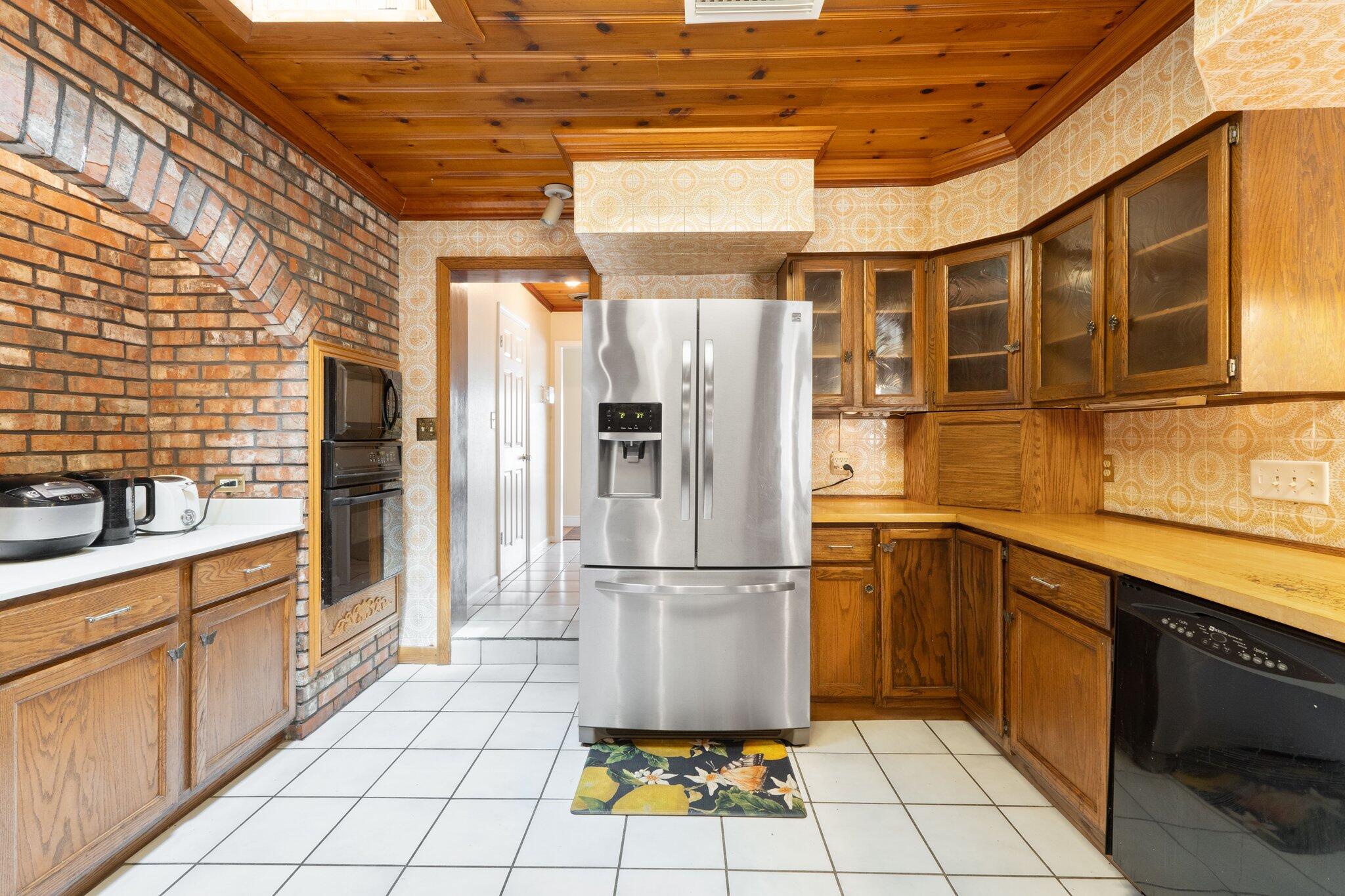 NONESUCH WAY - Residential