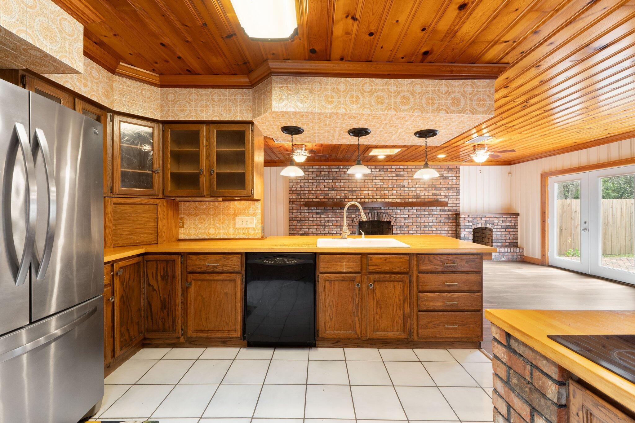 NONESUCH WAY - Residential