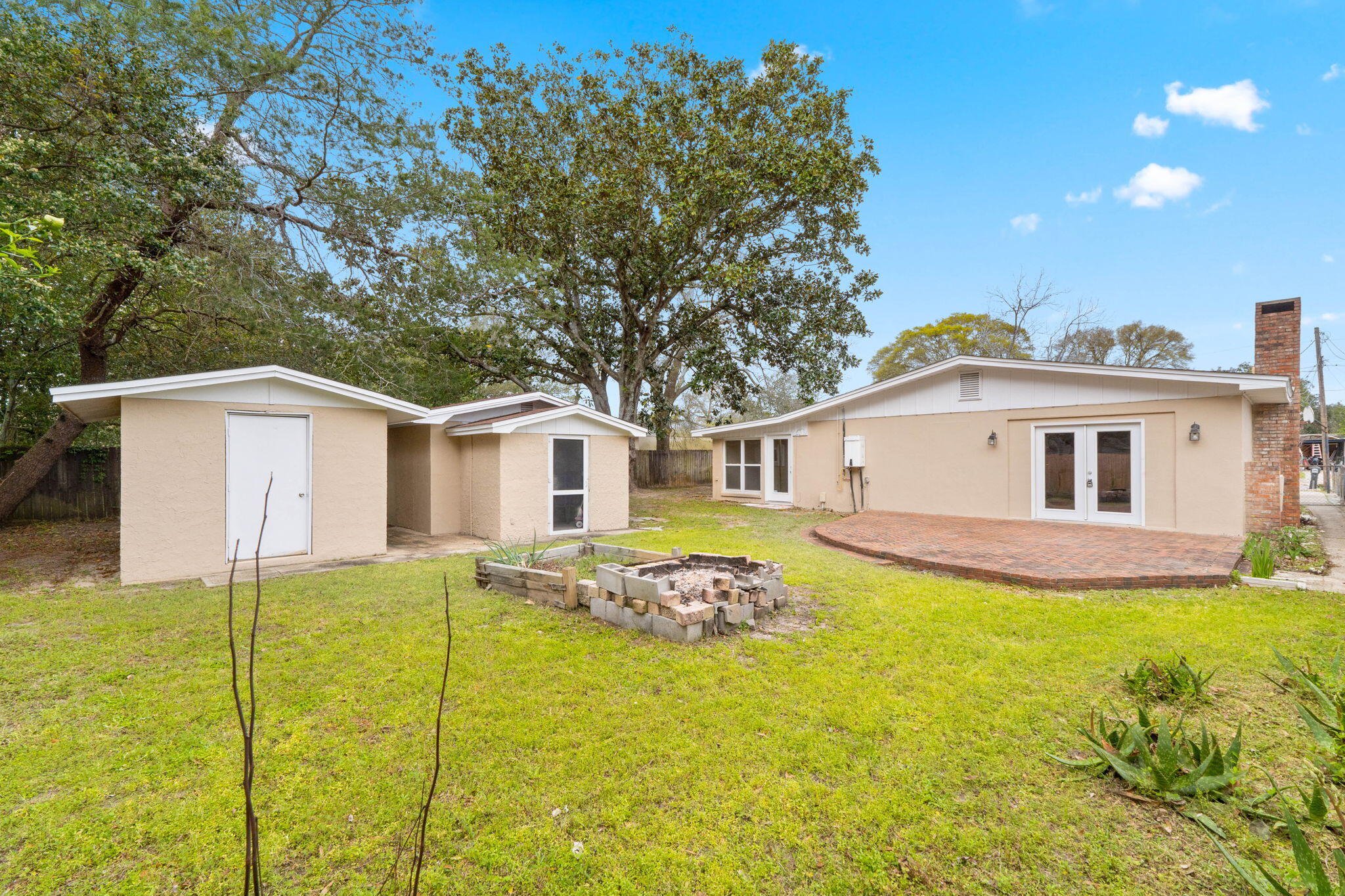 NONESUCH WAY - Residential