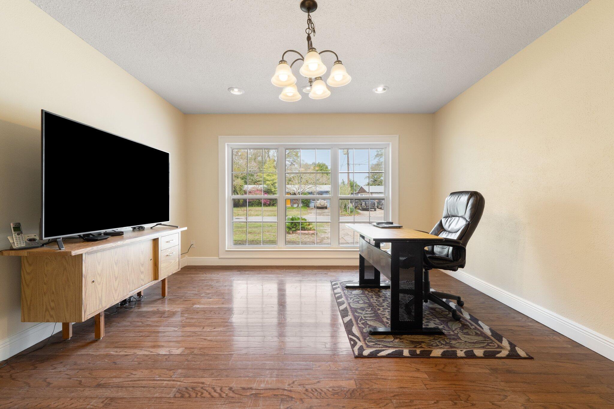 NONESUCH WAY - Residential