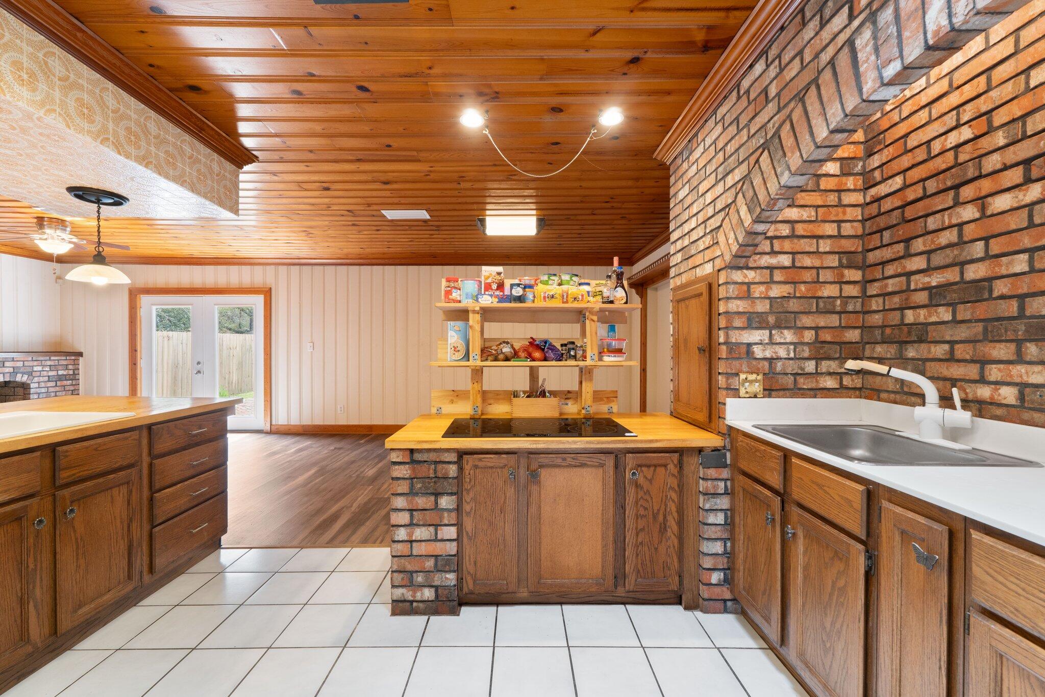 NONESUCH WAY - Residential