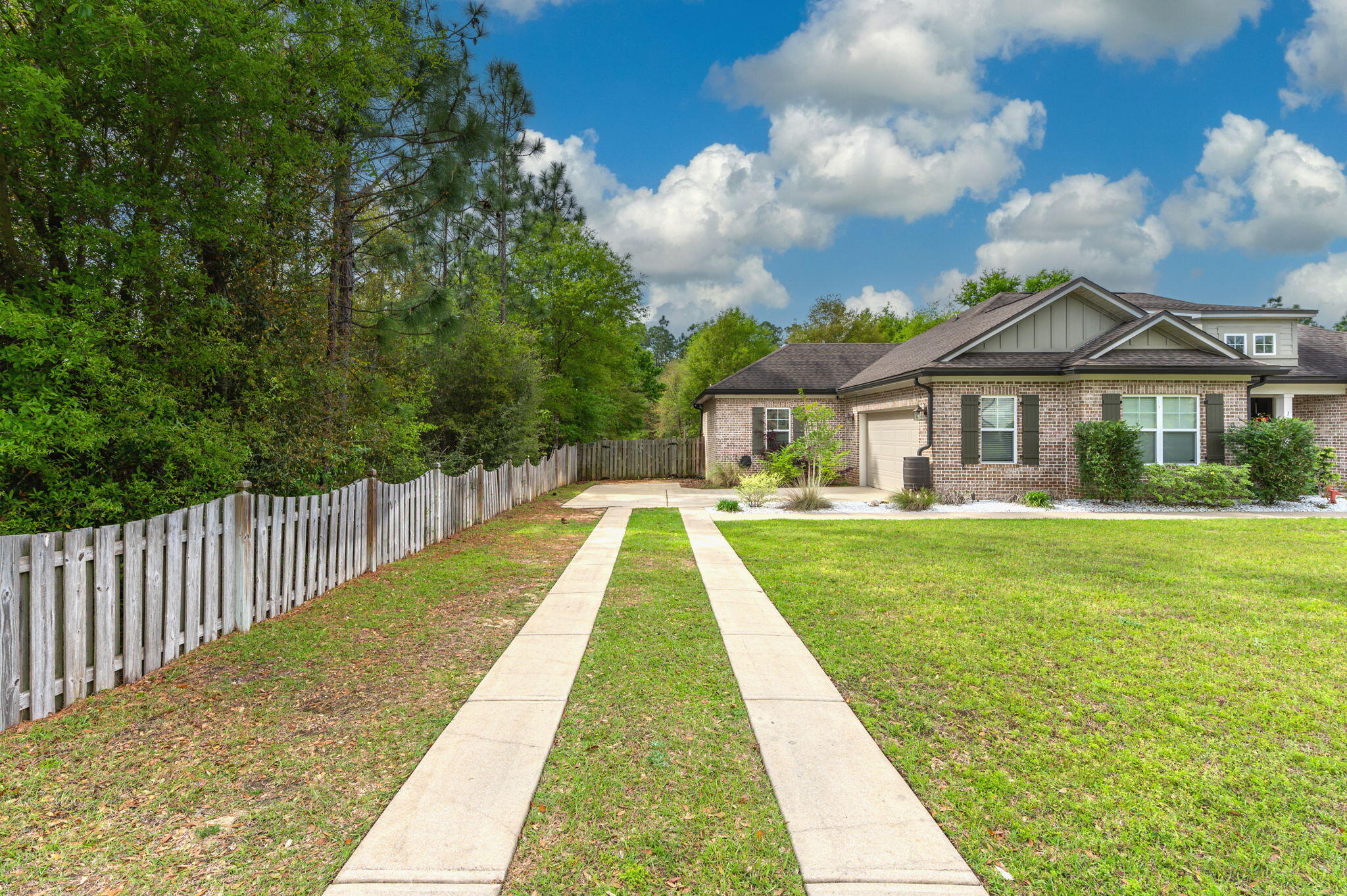 MILL CREEK FARMS - Residential