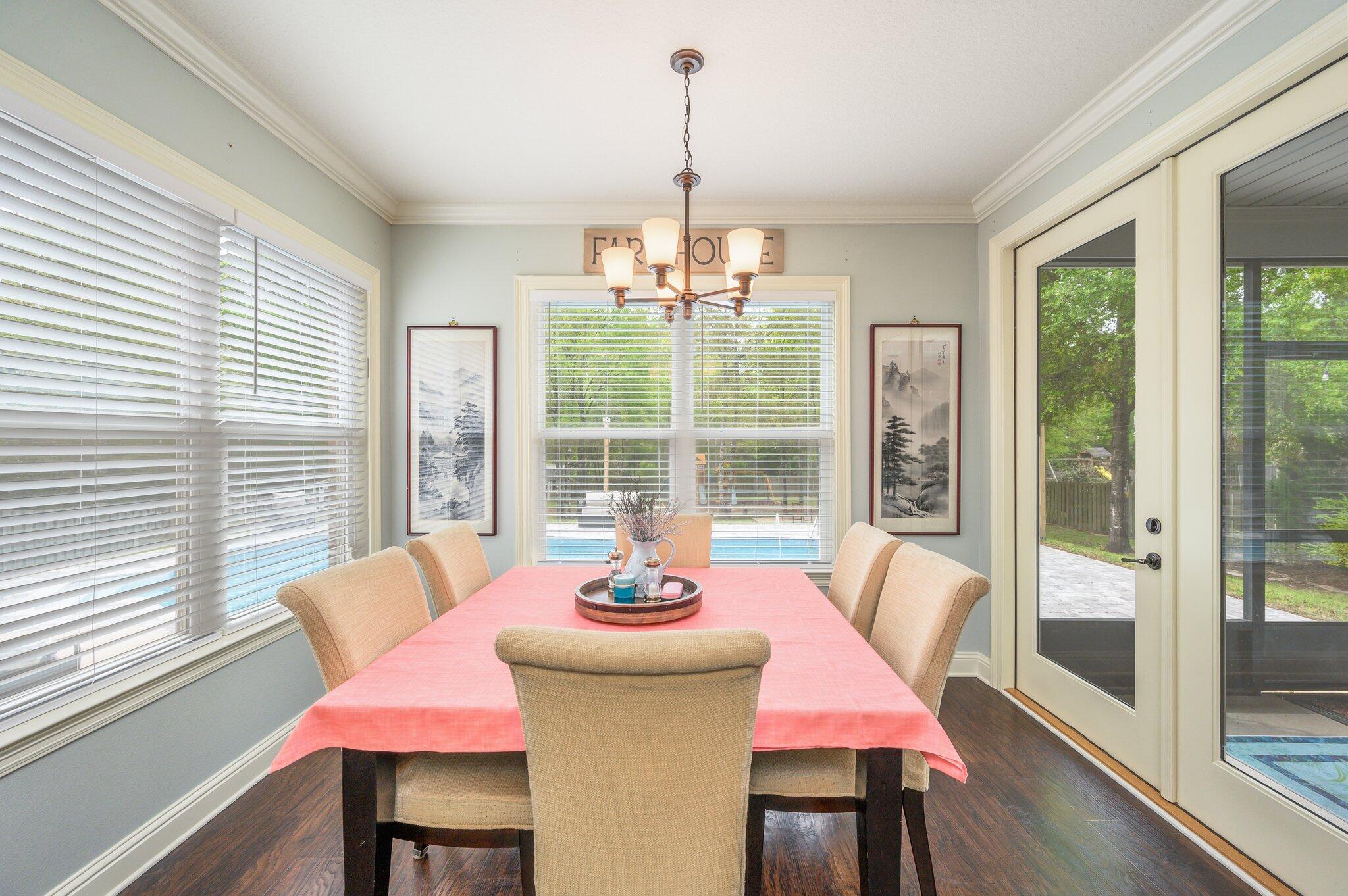 MILL CREEK FARMS - Residential