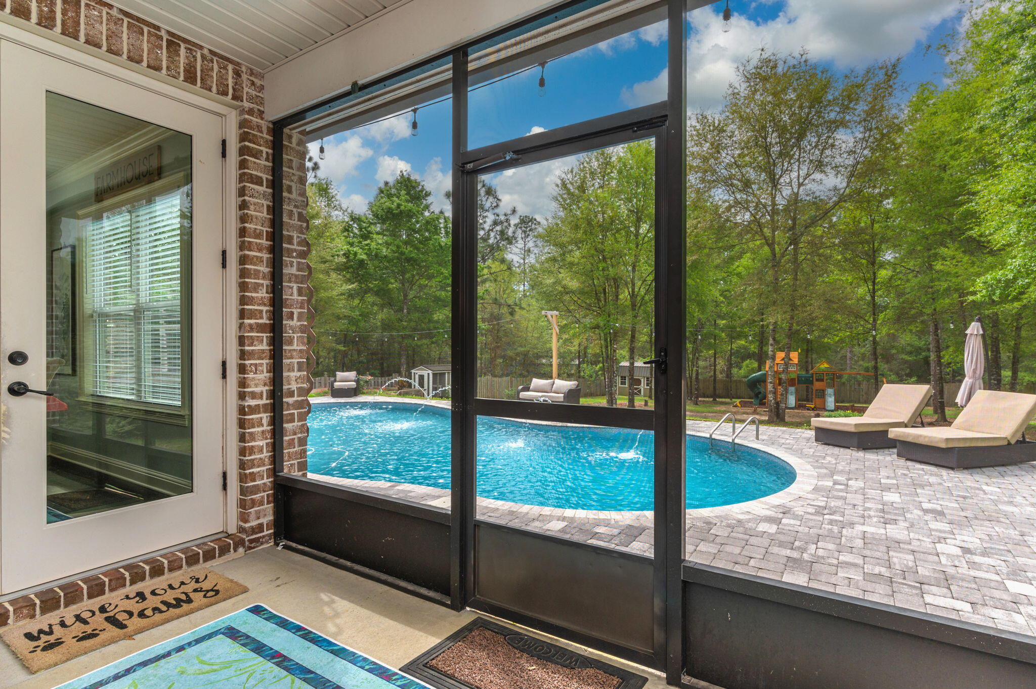 MILL CREEK FARMS - Residential