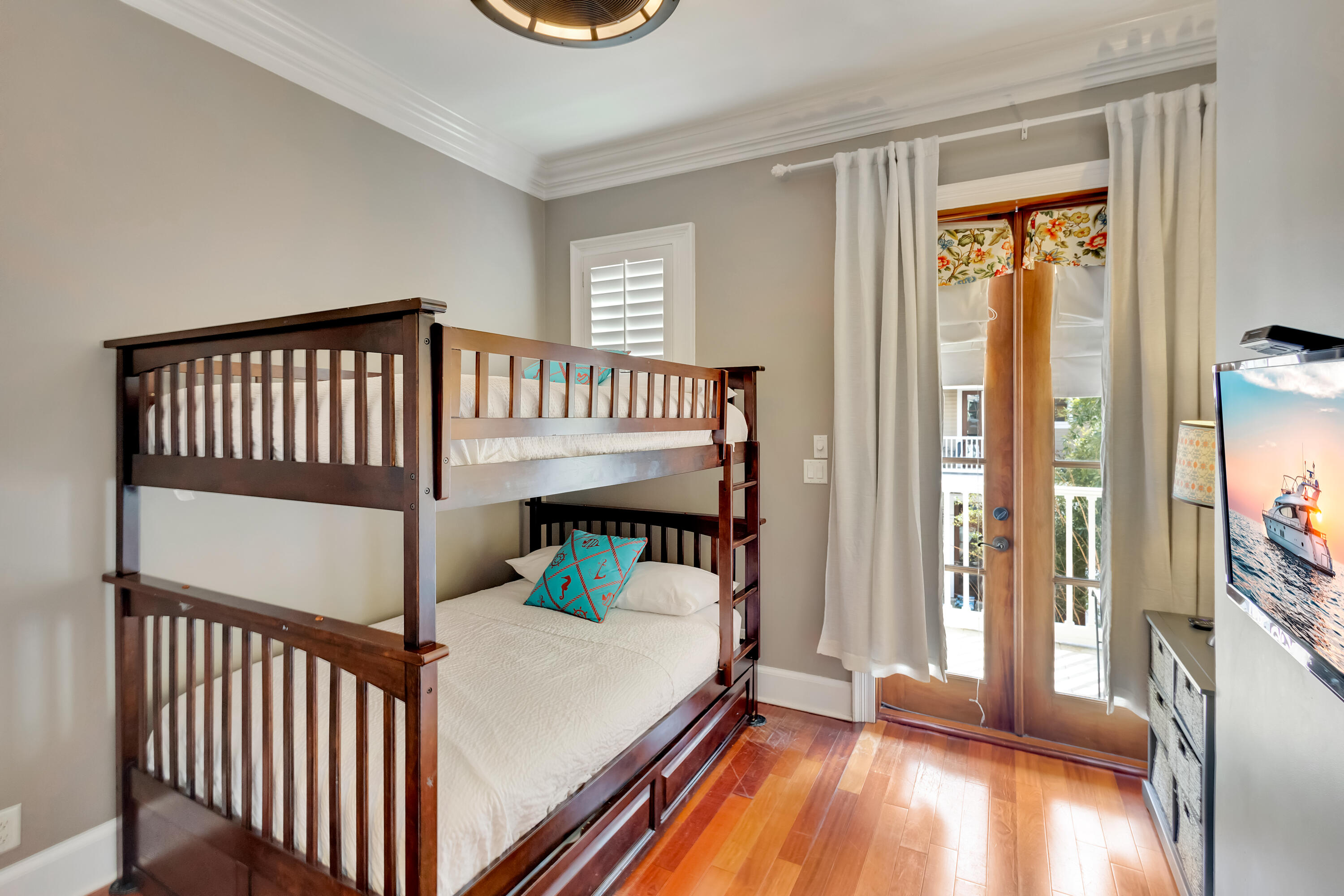 LE JARDIN - Residential Lease