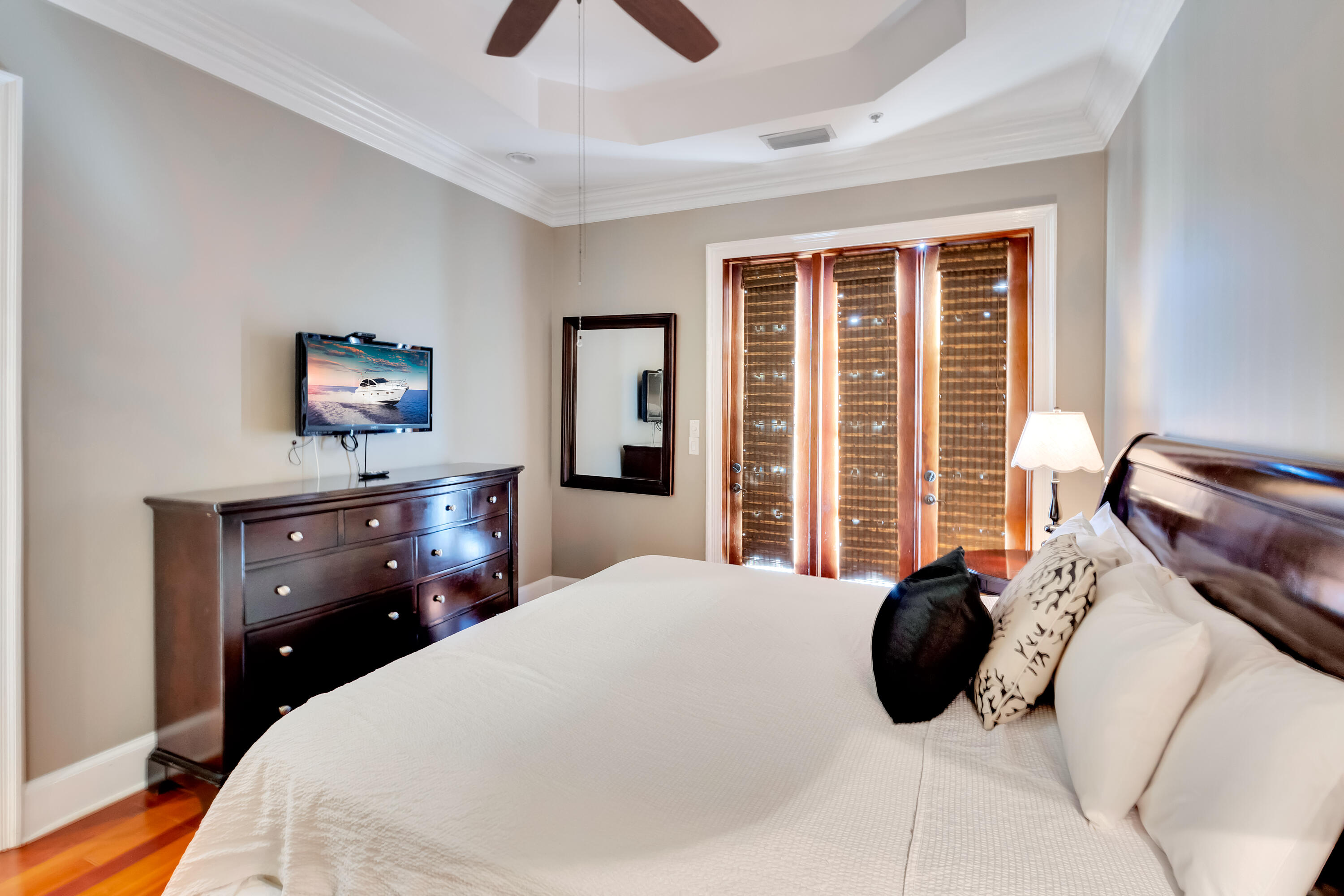 LE JARDIN - Residential Lease