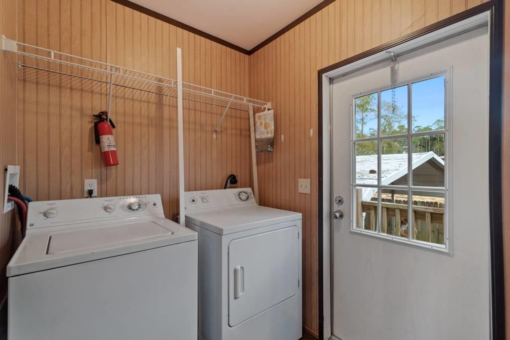 TOWN OF SANTA ROSA - Residential