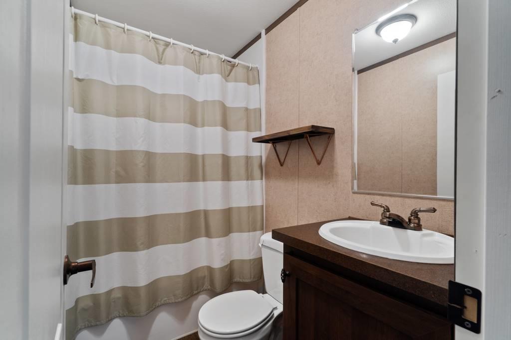 TOWN OF SANTA ROSA - Residential