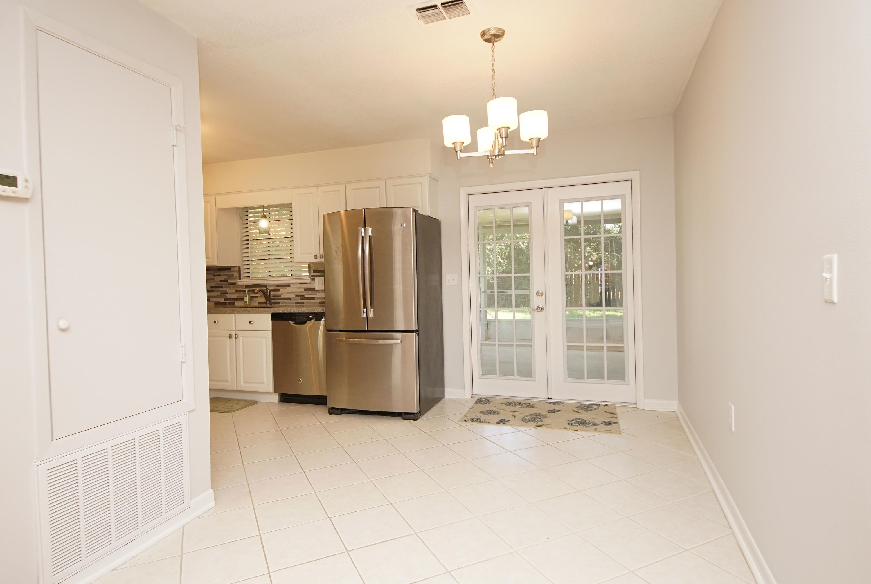 PINE MEADOWS - Residential