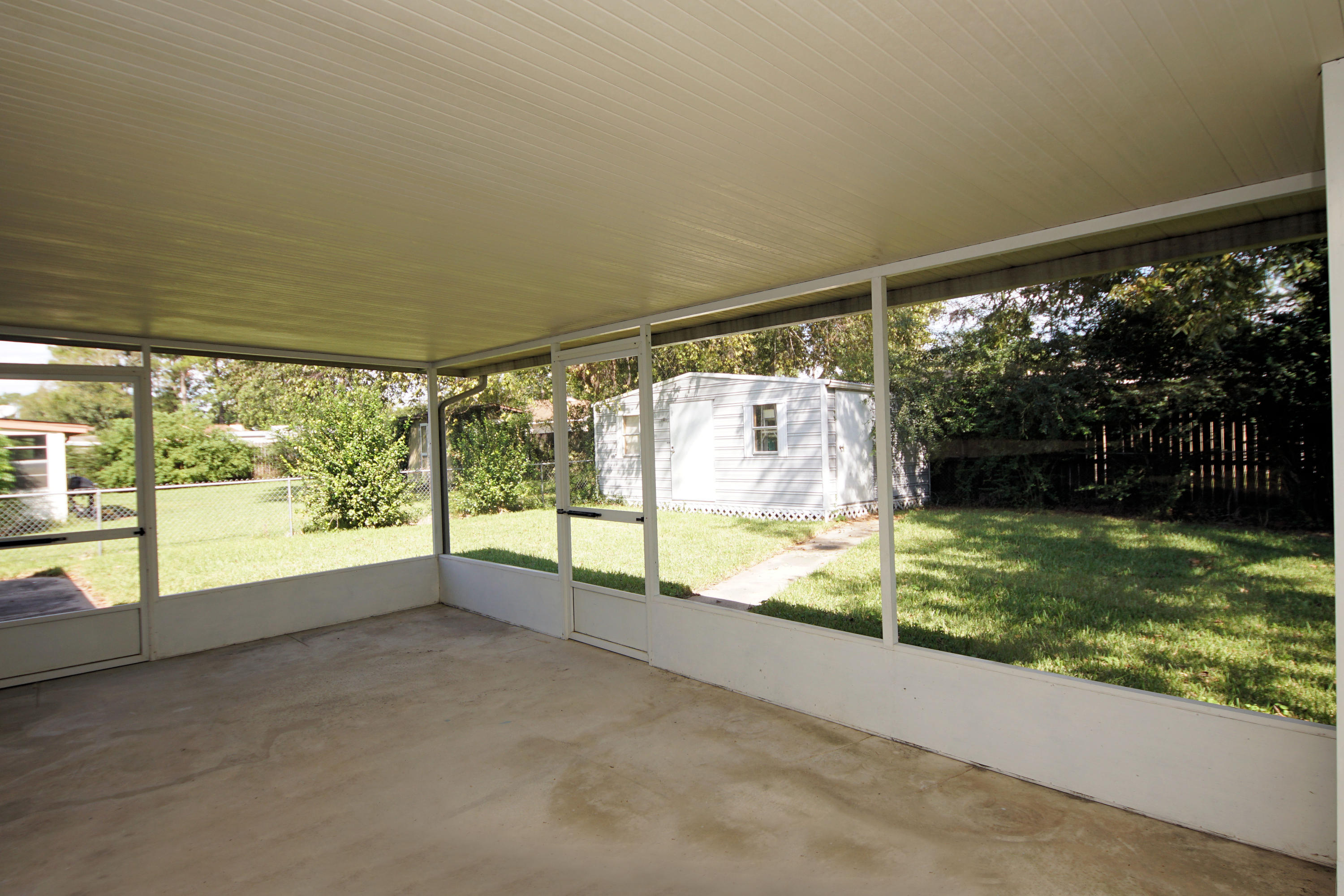 PINE MEADOWS - Residential