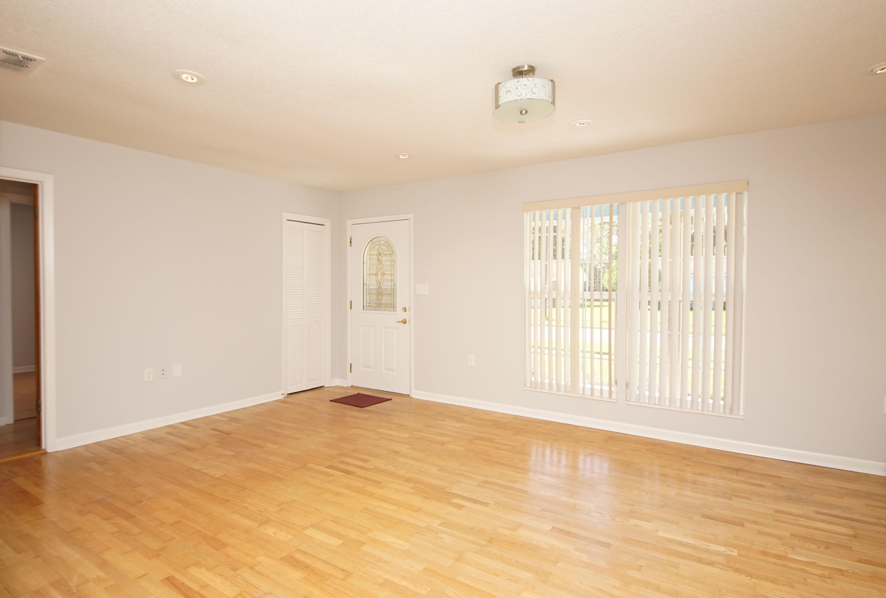 PINE MEADOWS - Residential