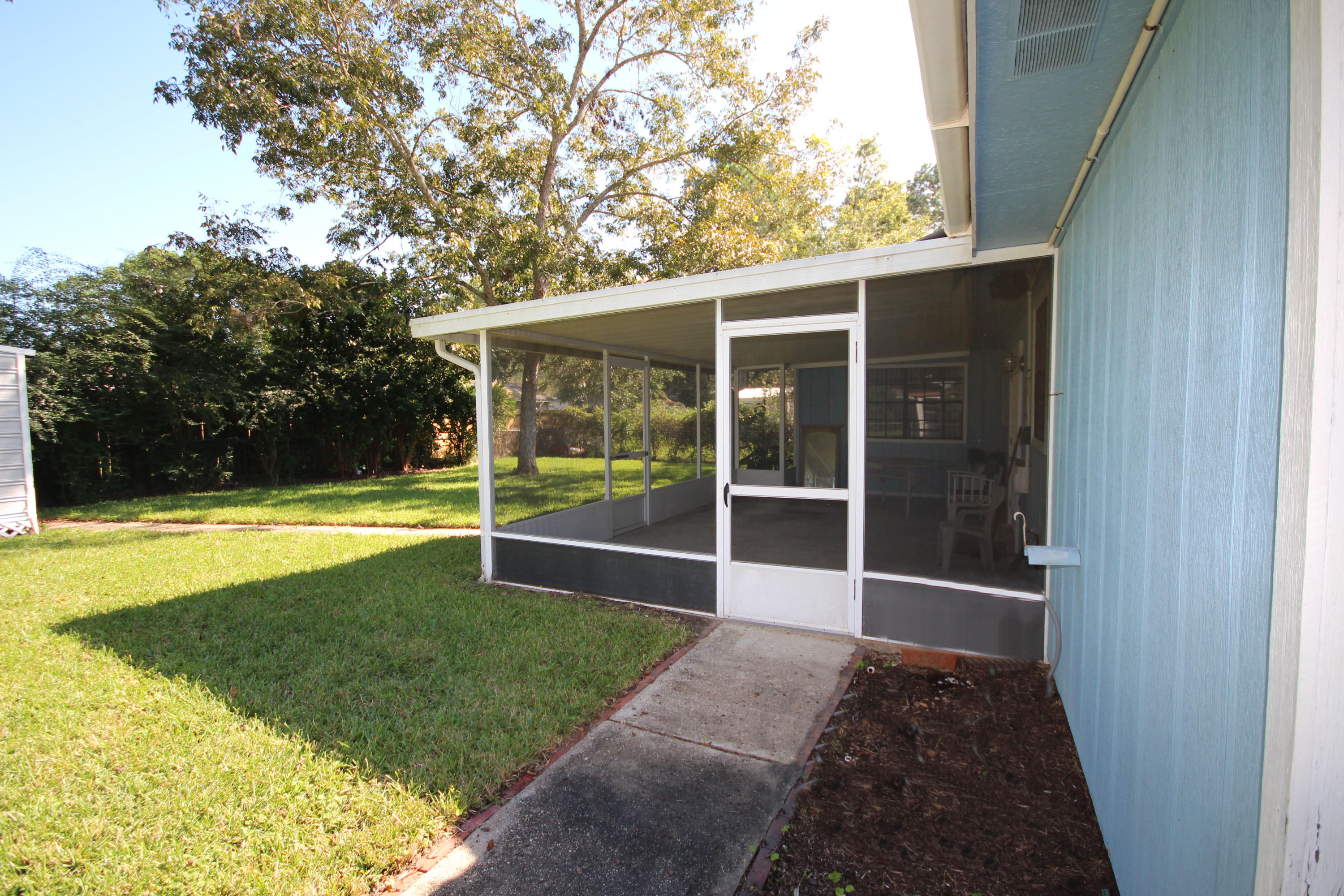 PINE MEADOWS - Residential