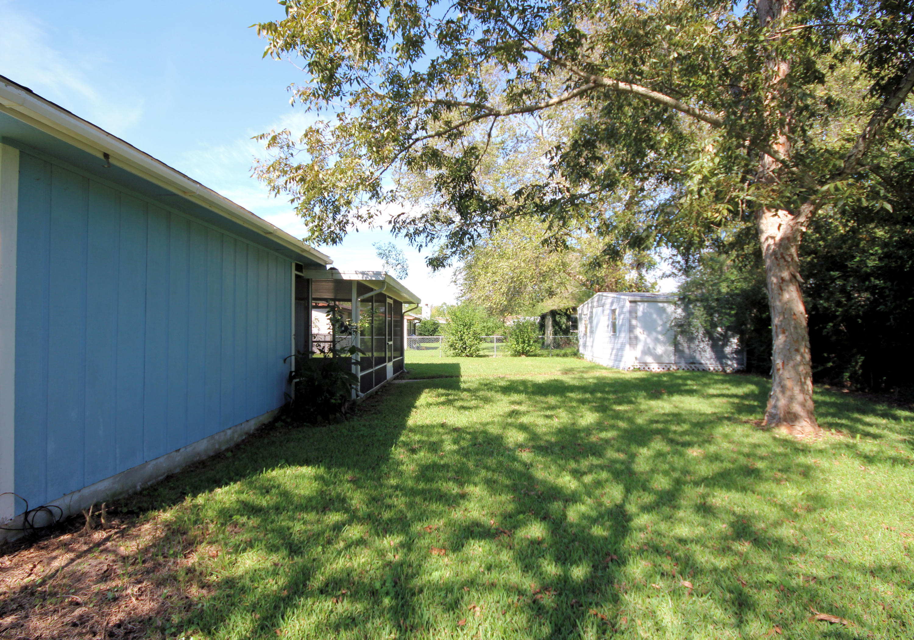 PINE MEADOWS - Residential