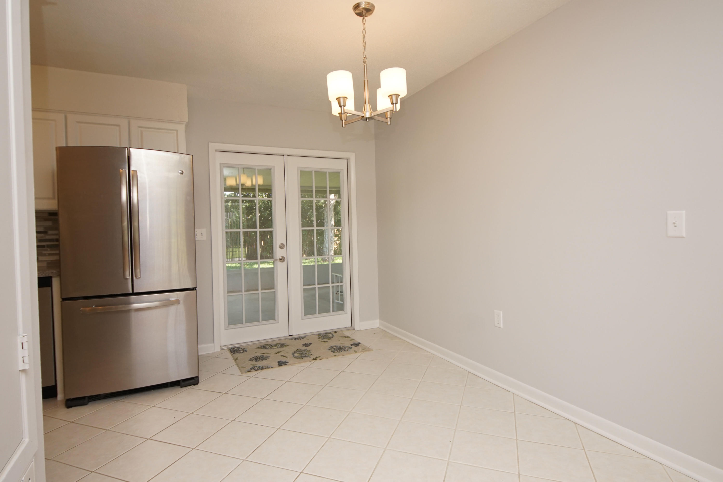 PINE MEADOWS - Residential