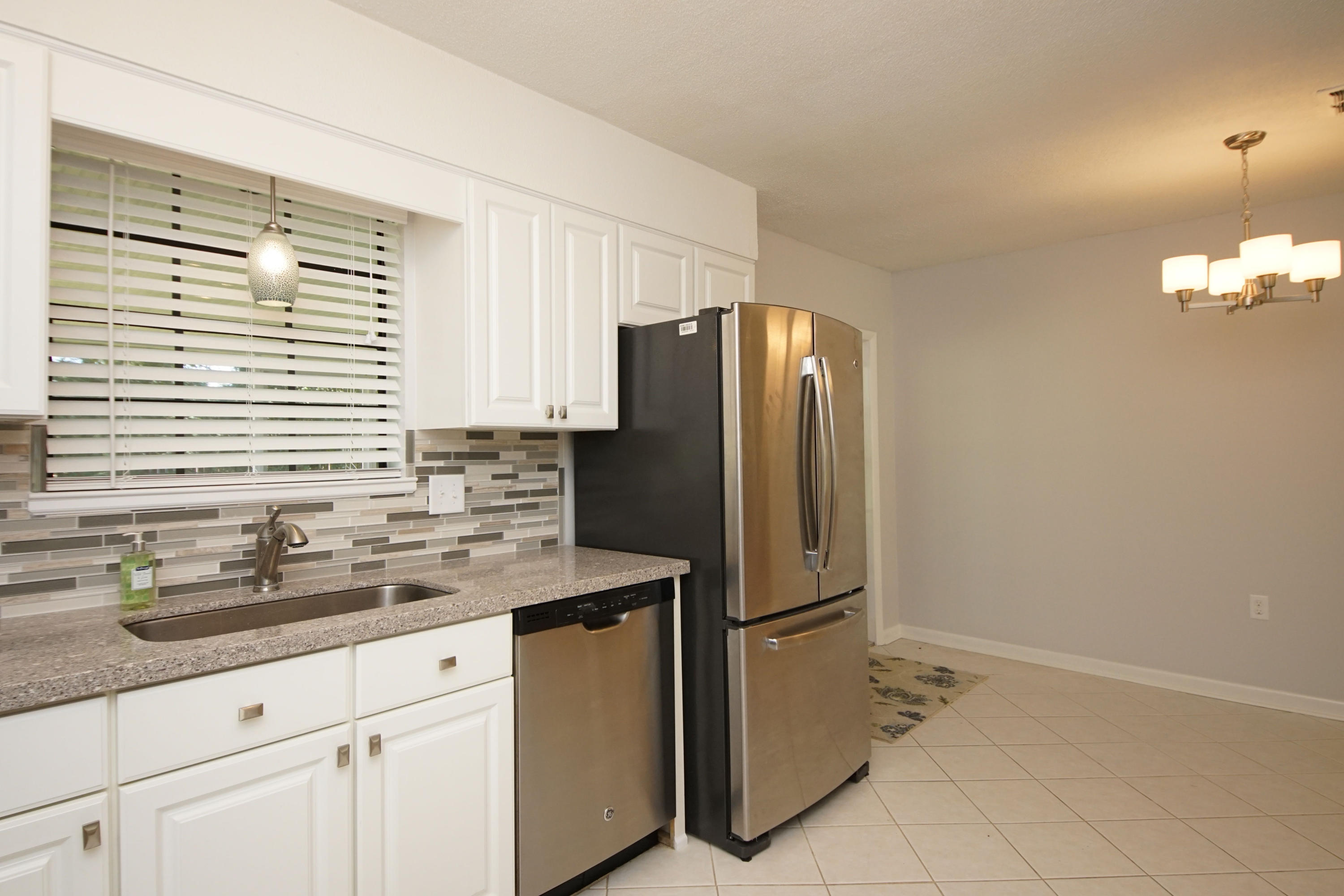 PINE MEADOWS - Residential