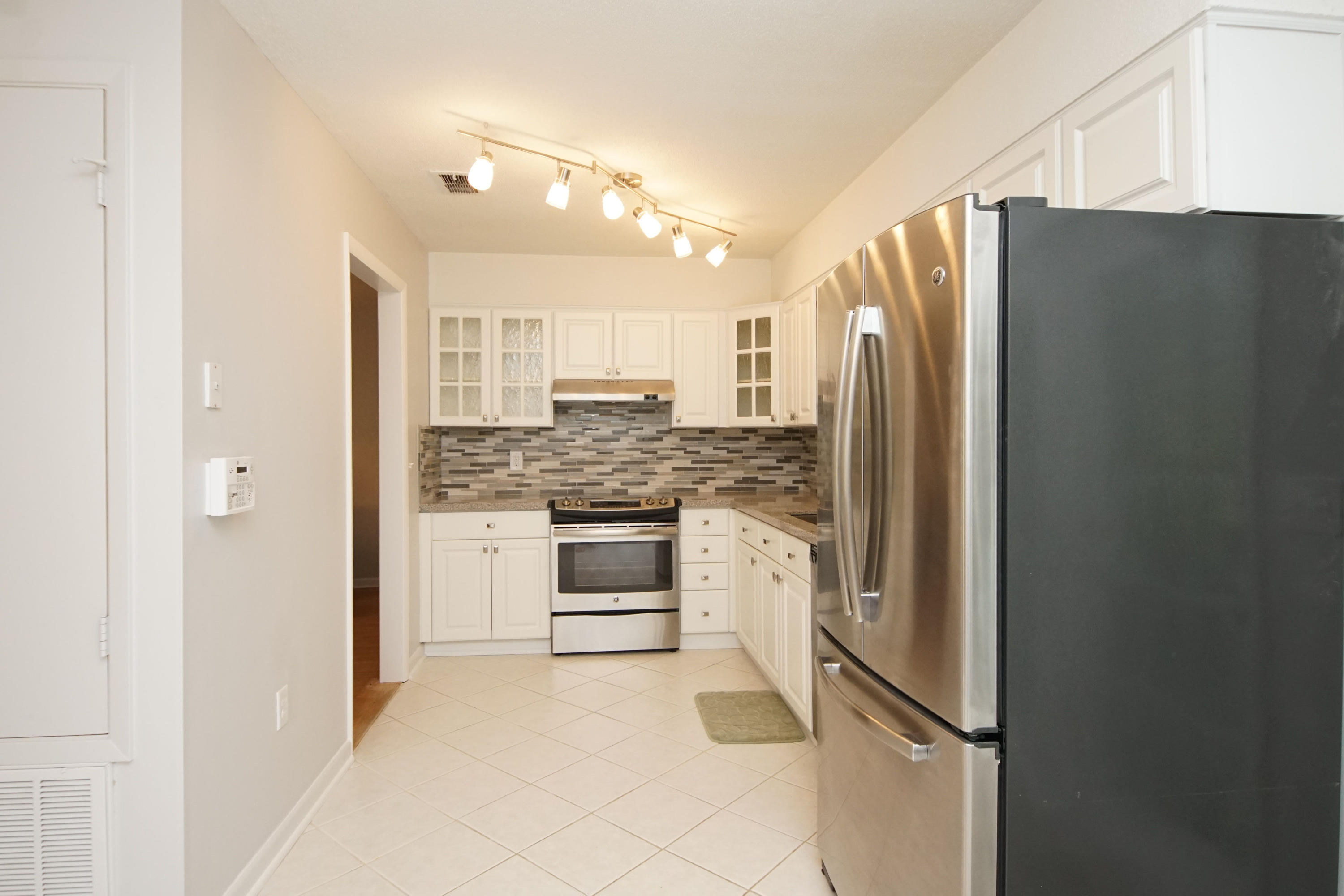 PINE MEADOWS - Residential