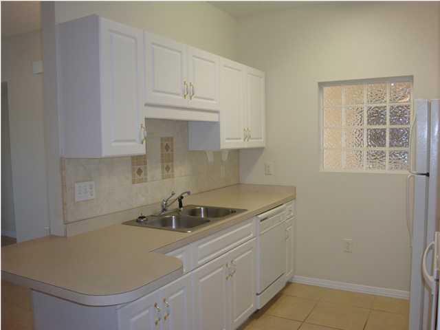 THE OAKS AT NICEVILLE - Residential