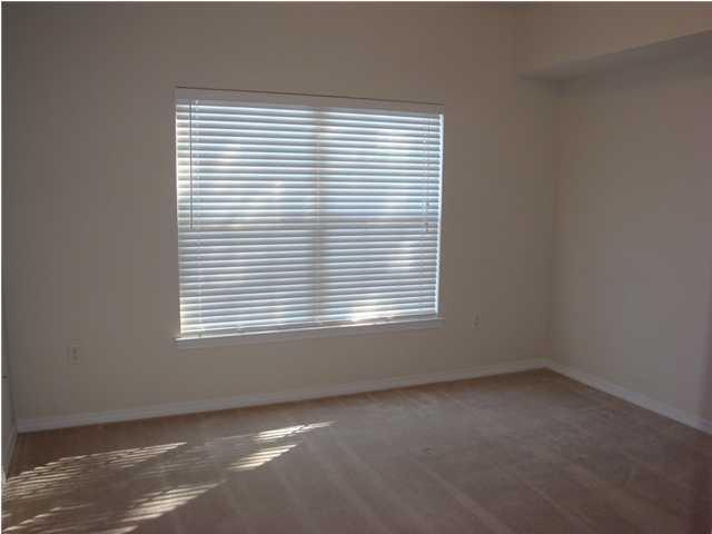 THE OAKS AT NICEVILLE - Residential