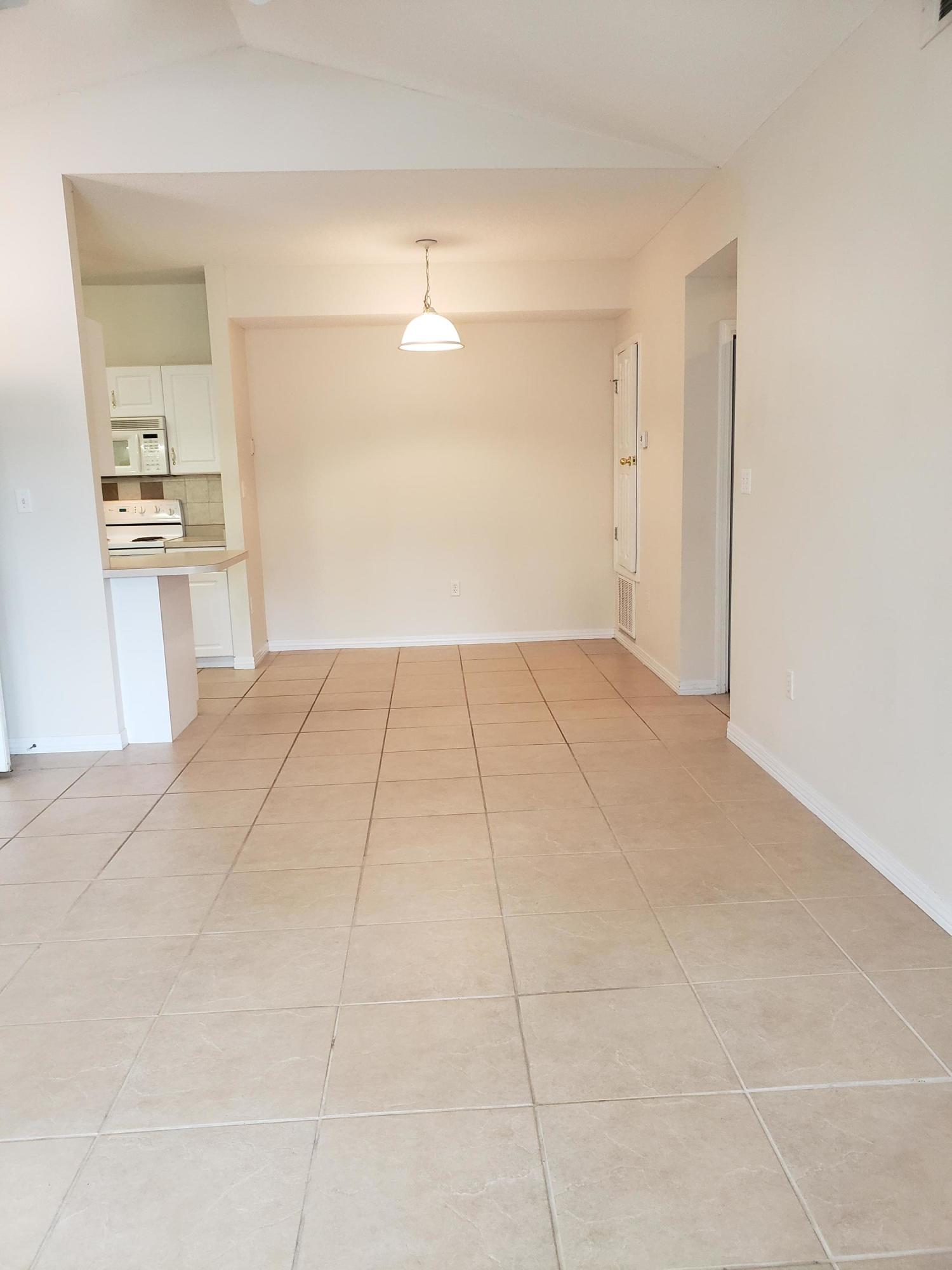 THE OAKS AT NICEVILLE - Residential