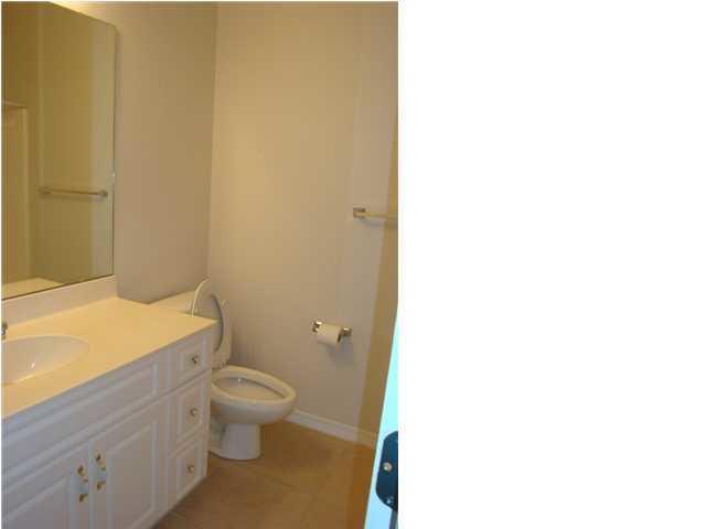 THE OAKS AT NICEVILLE - Residential