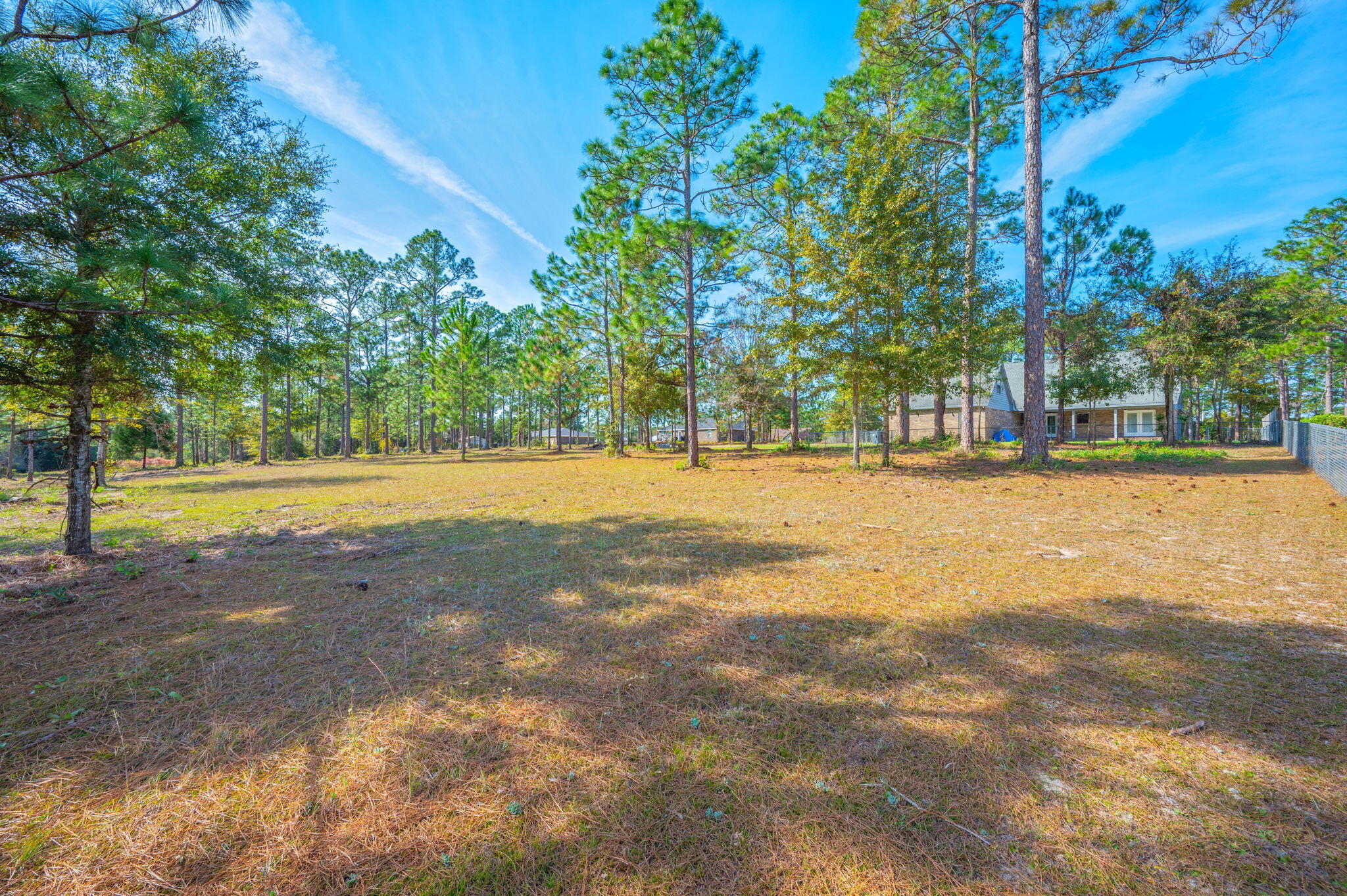 TEN LAKE ESTATES UNIT 1 - Residential Lease