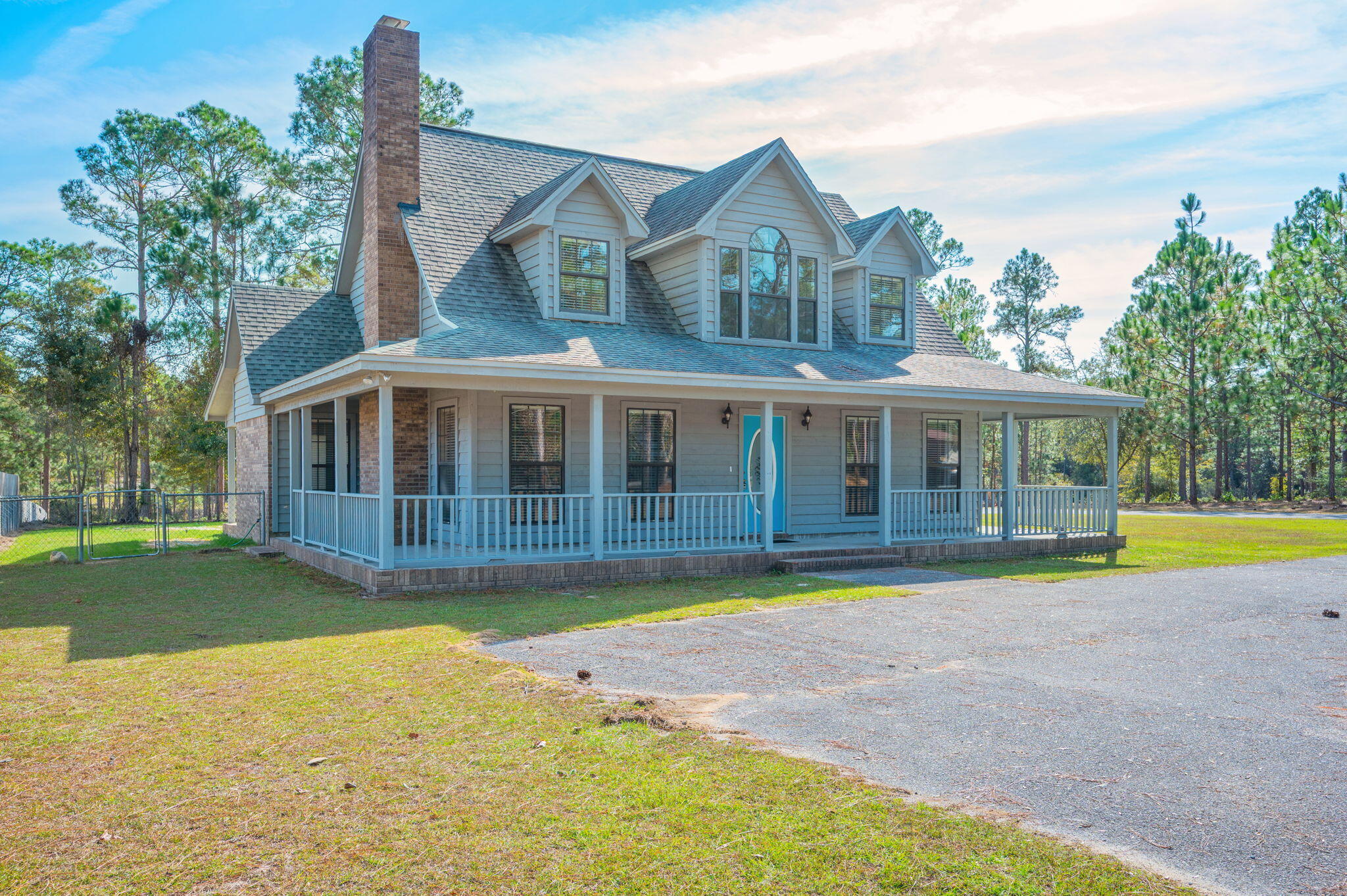 TEN LAKE ESTATES UNIT 1 - Residential Lease