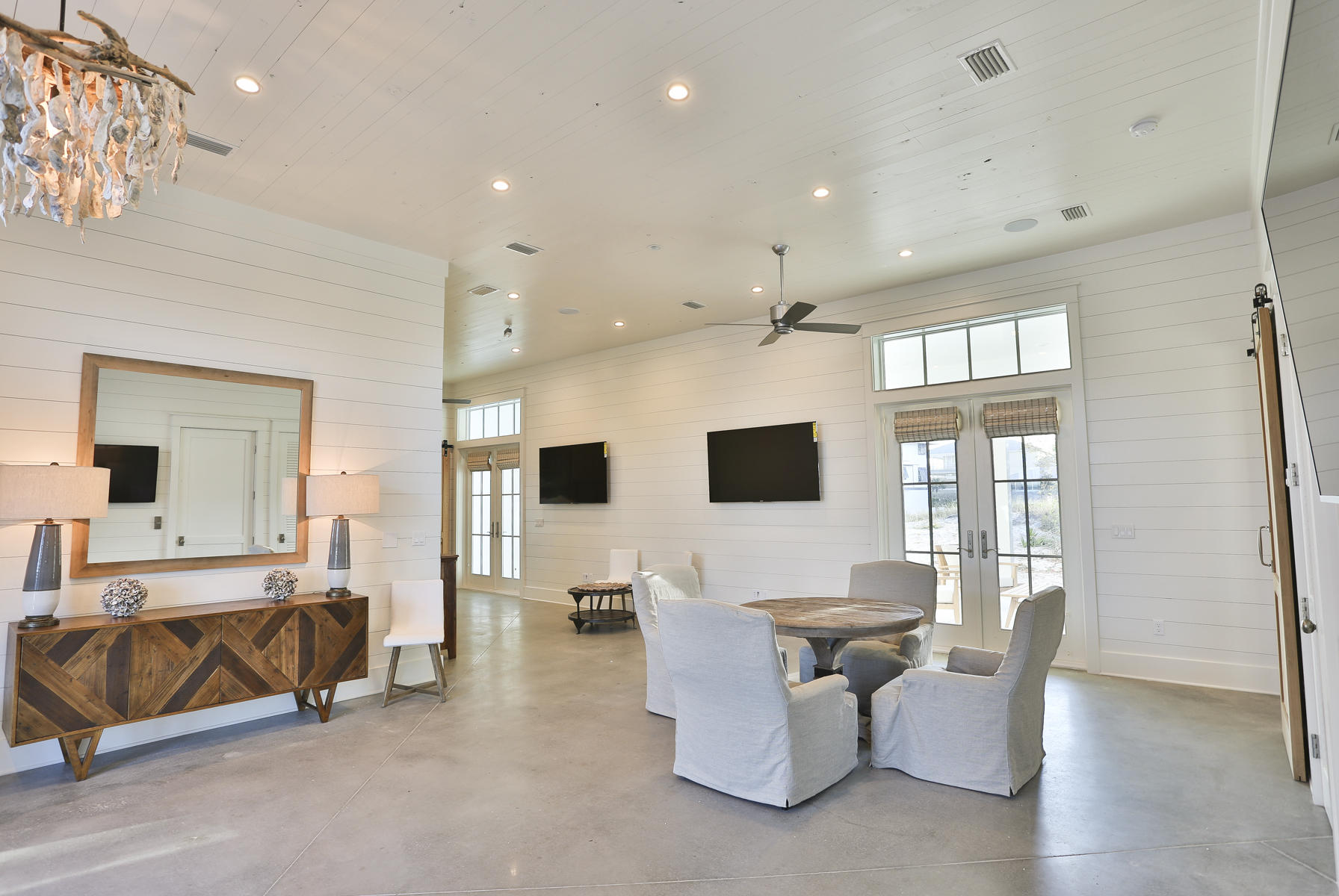 GRAYTON BEACH - Residential